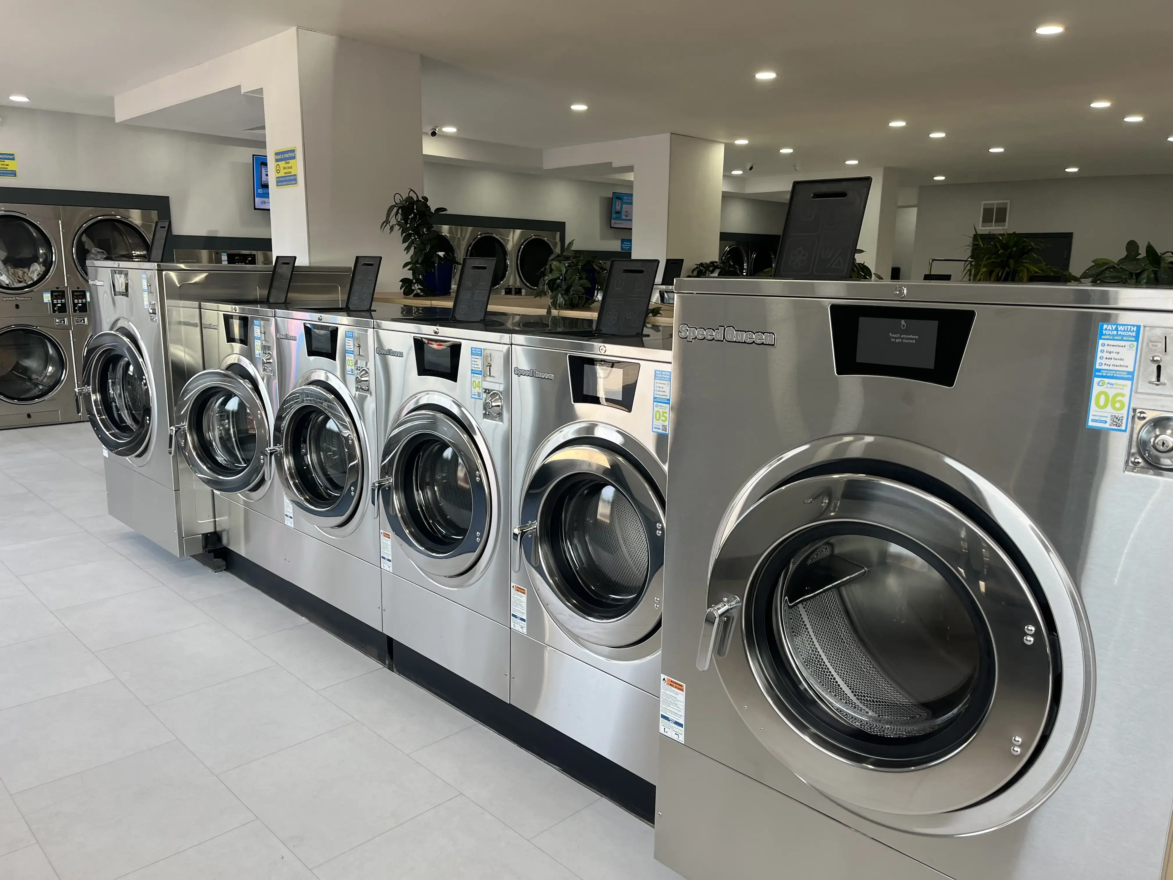 Handy Wash Laundromat - Image 17