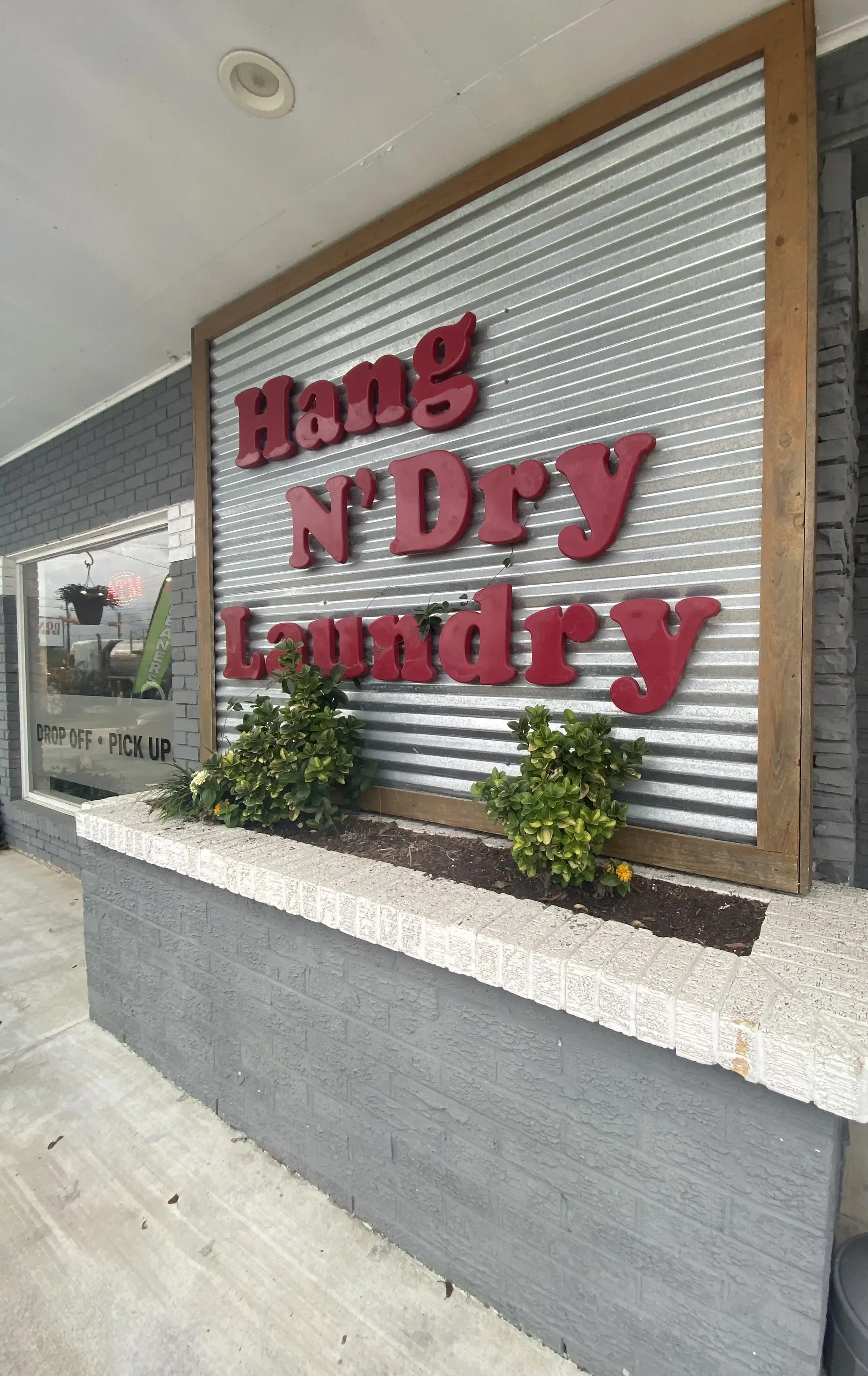 Hang N’ Dry Laundromat - Image 19
