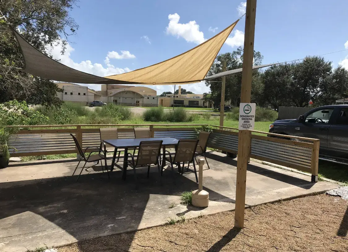 Hang N’ Dry Laundromat - Image 9