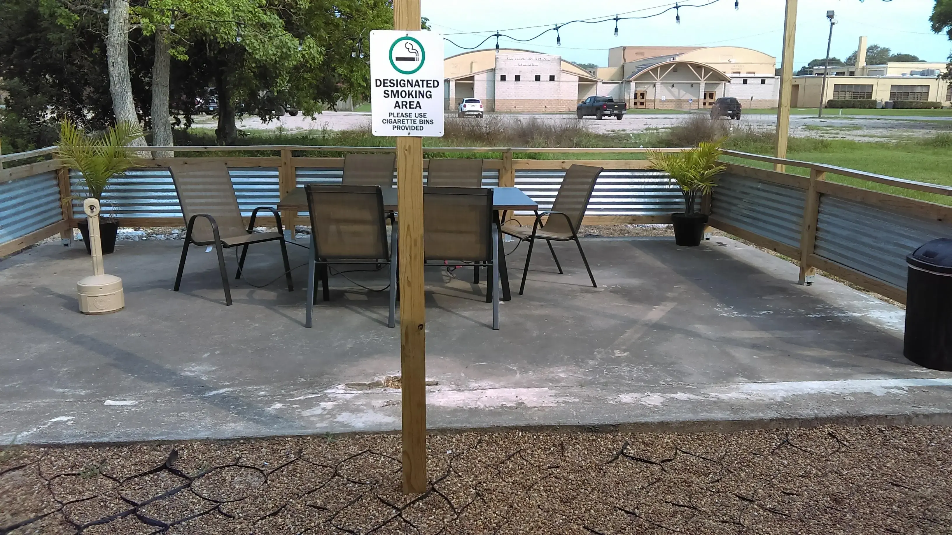 Hang N’ Dry Laundromat - Image 15