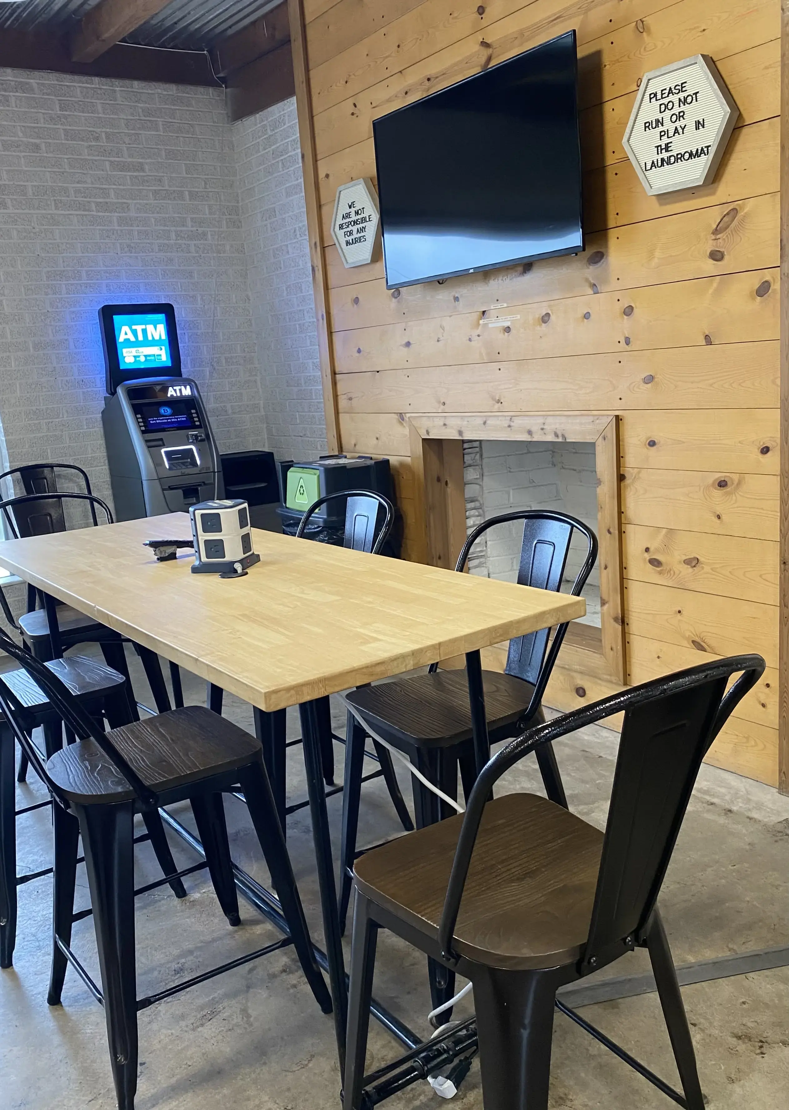 Hang N’ Dry Laundromat - Image 2