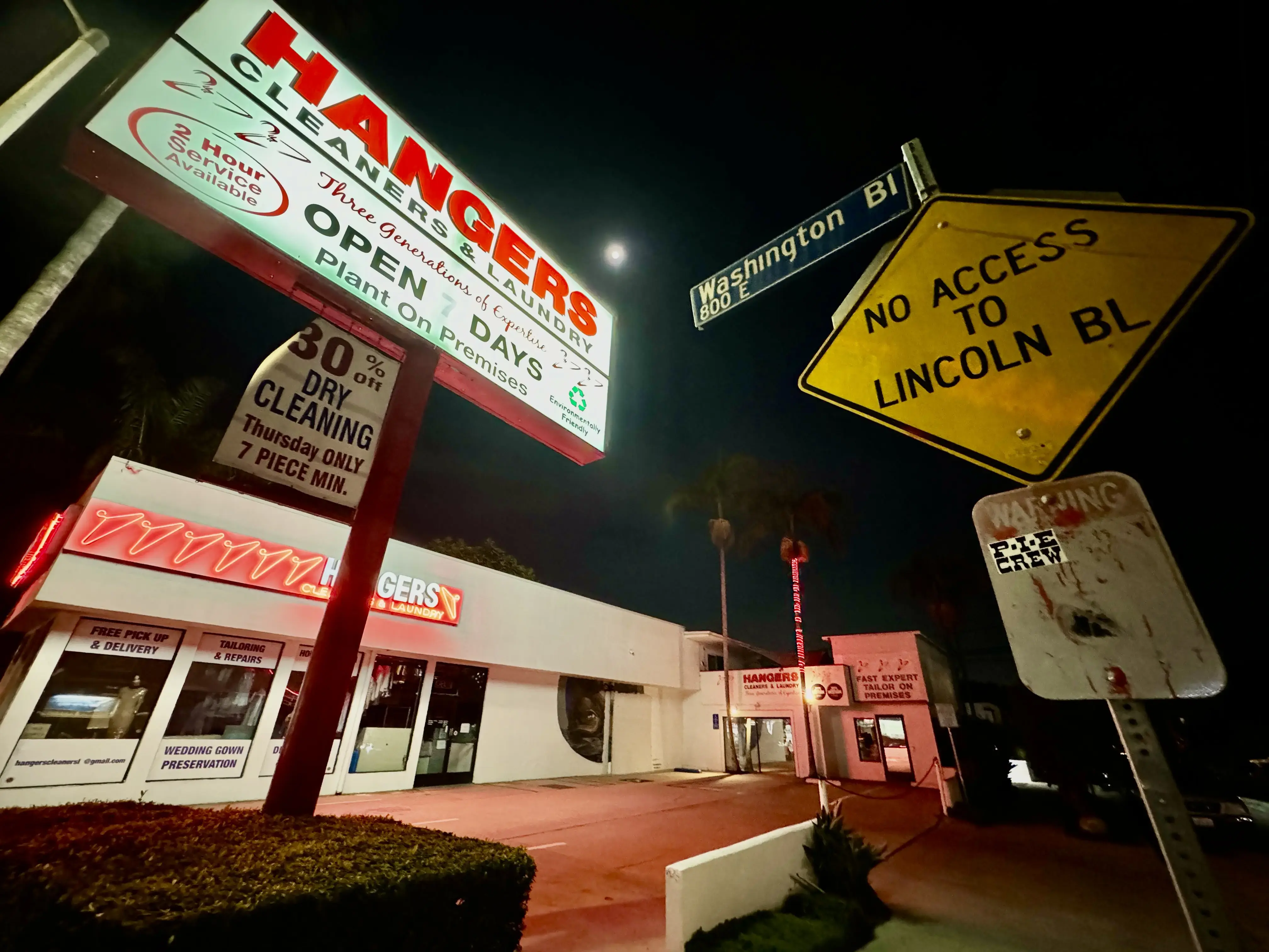 Hangers Cleaners & Laundry - Image 3