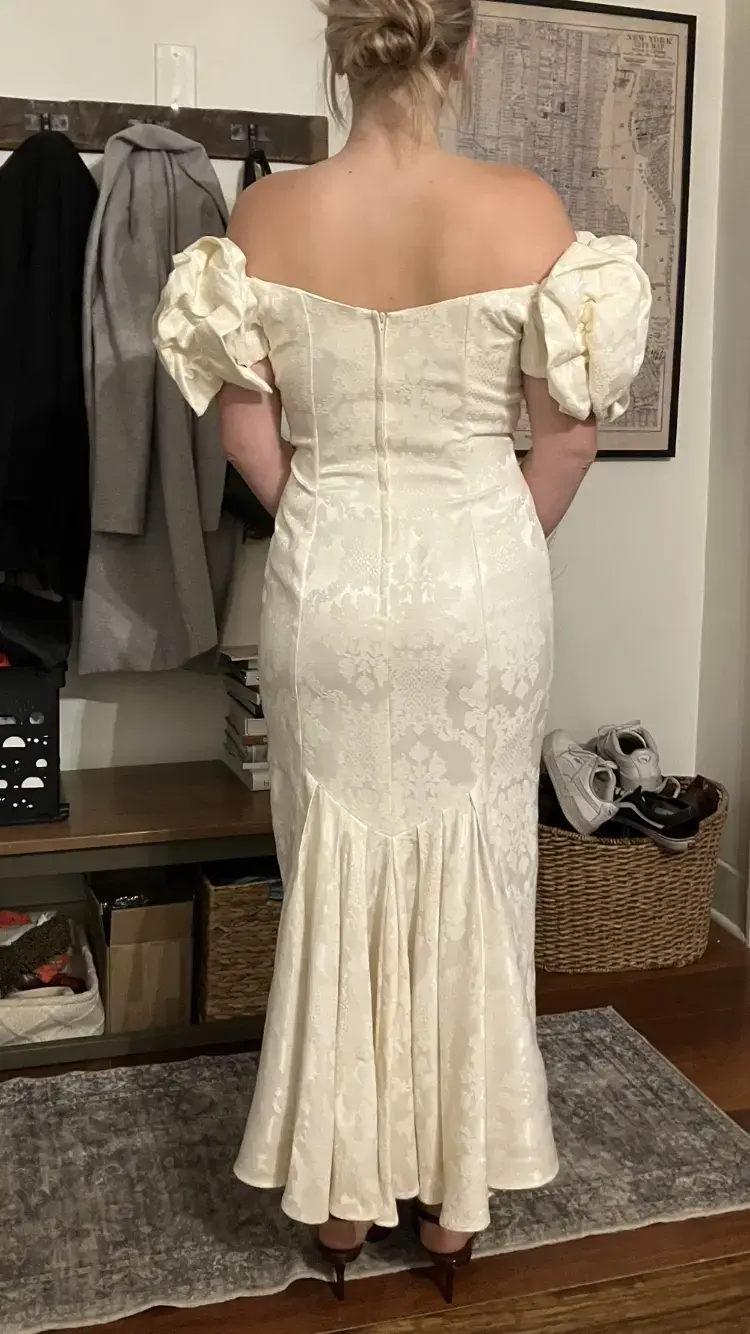Hannah's Blue Star Cleaners thumbnail 5