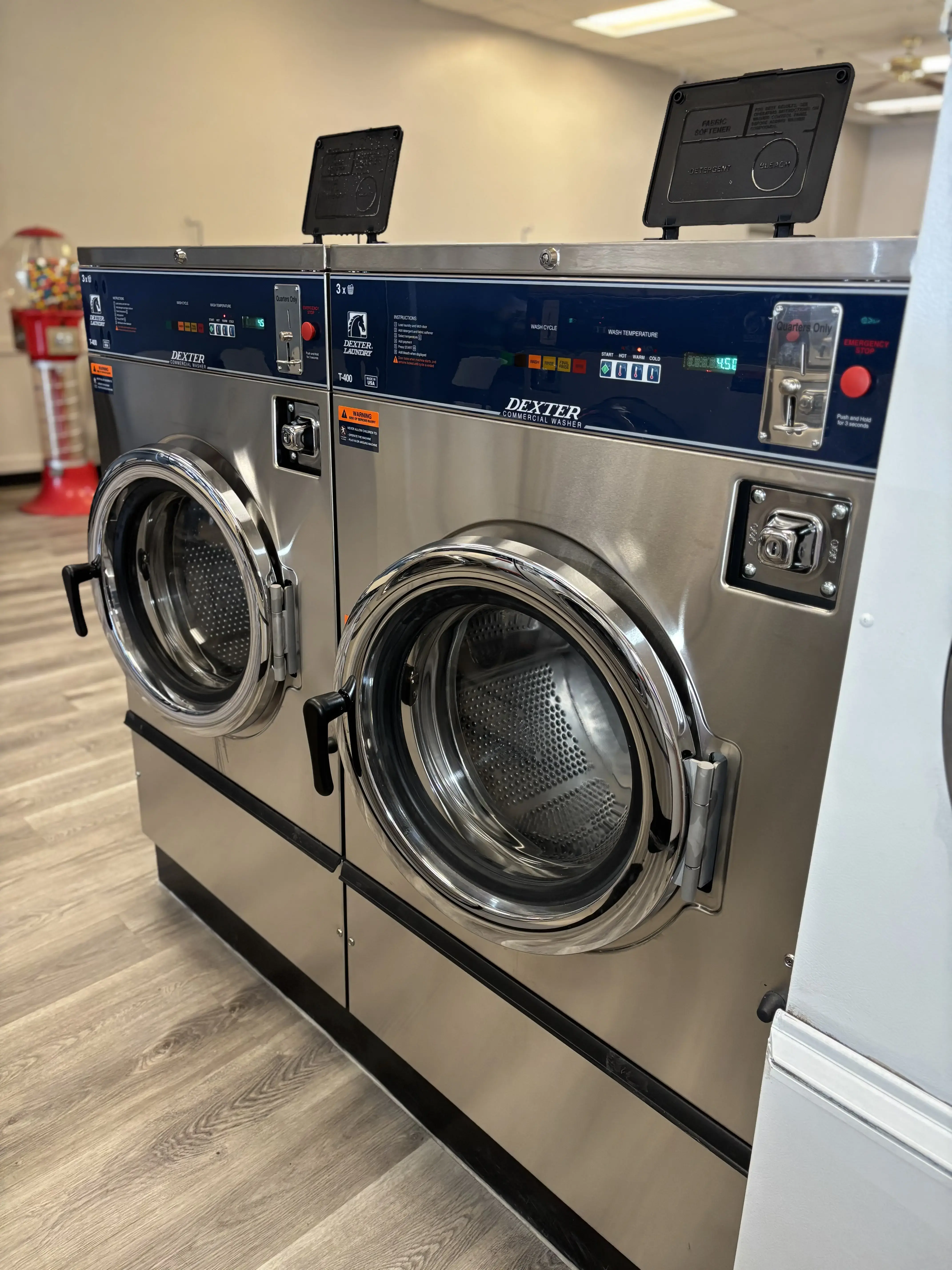 Happy Bubbles Laundromat thumbnail 20