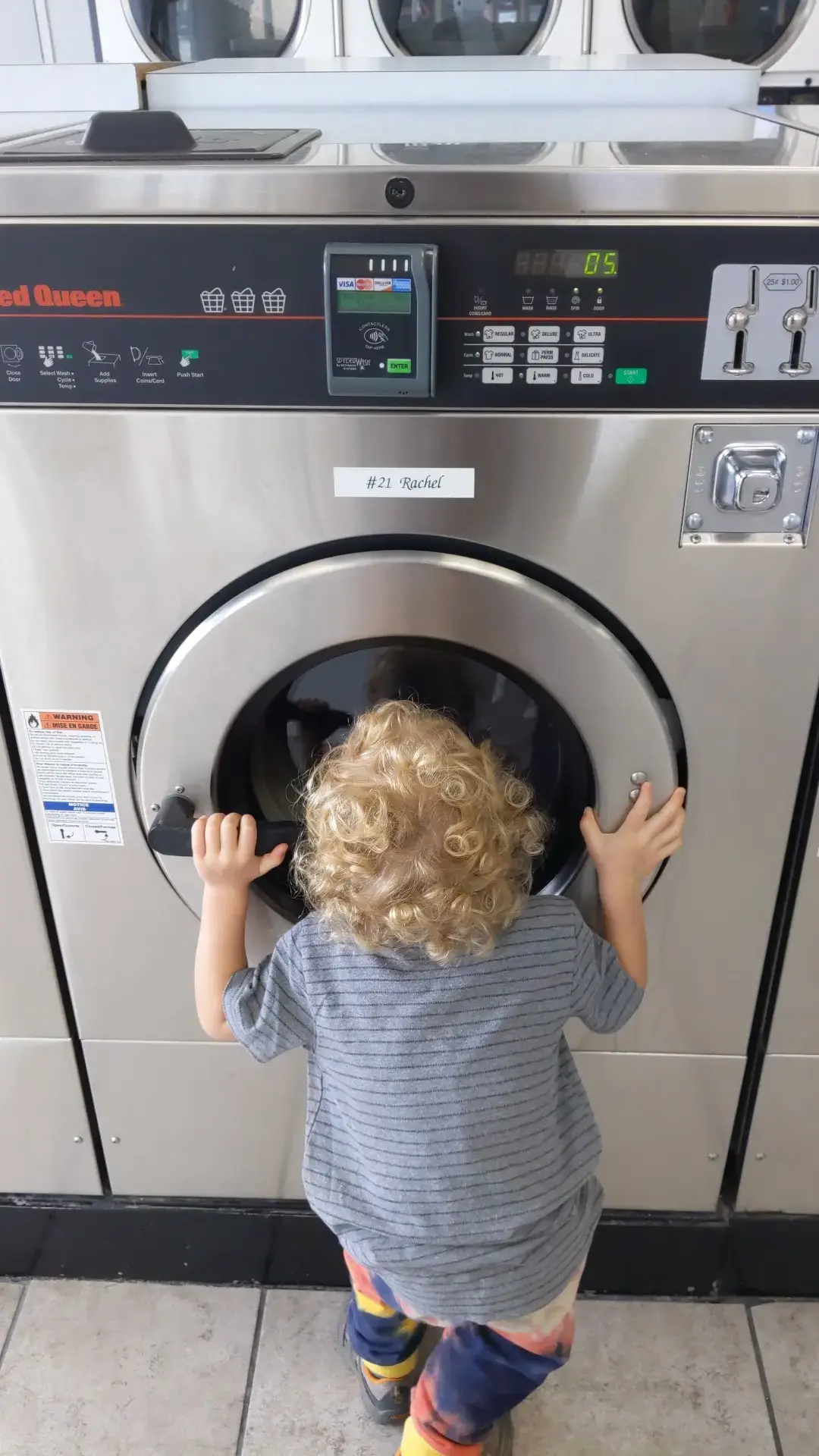 Happy Bubbles Laundry thumbnail 13