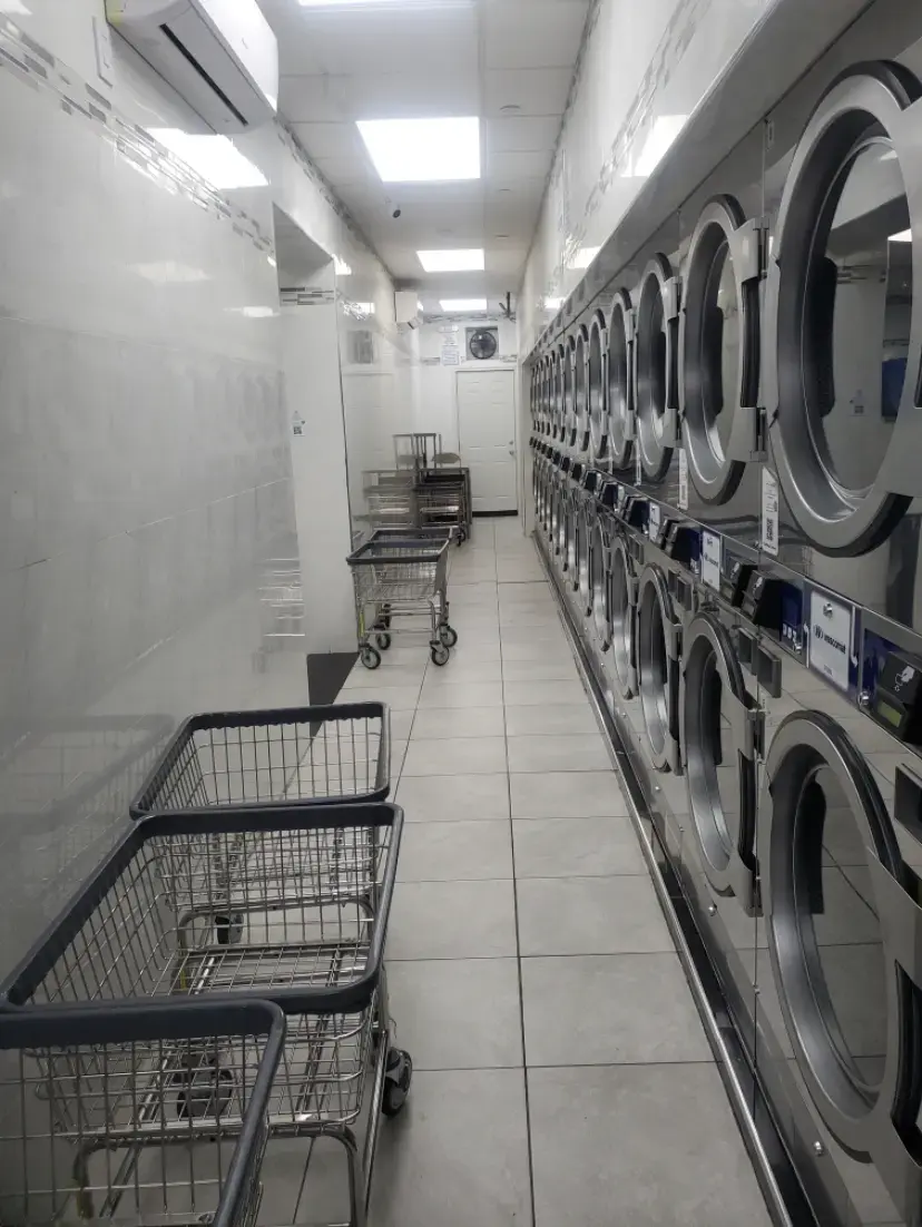 Happy Laundromat 3 location