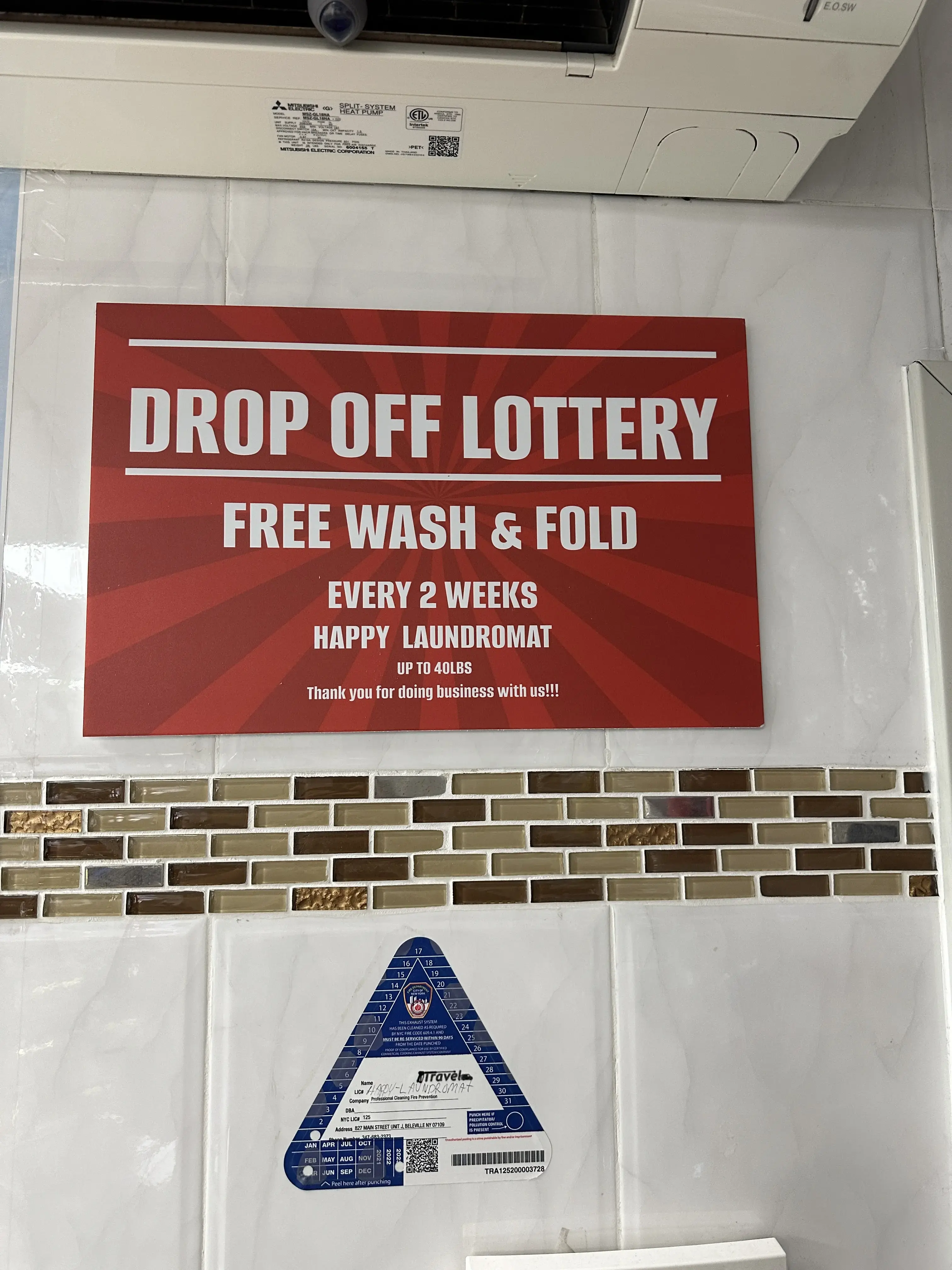 Happy Laundromat - Image 10