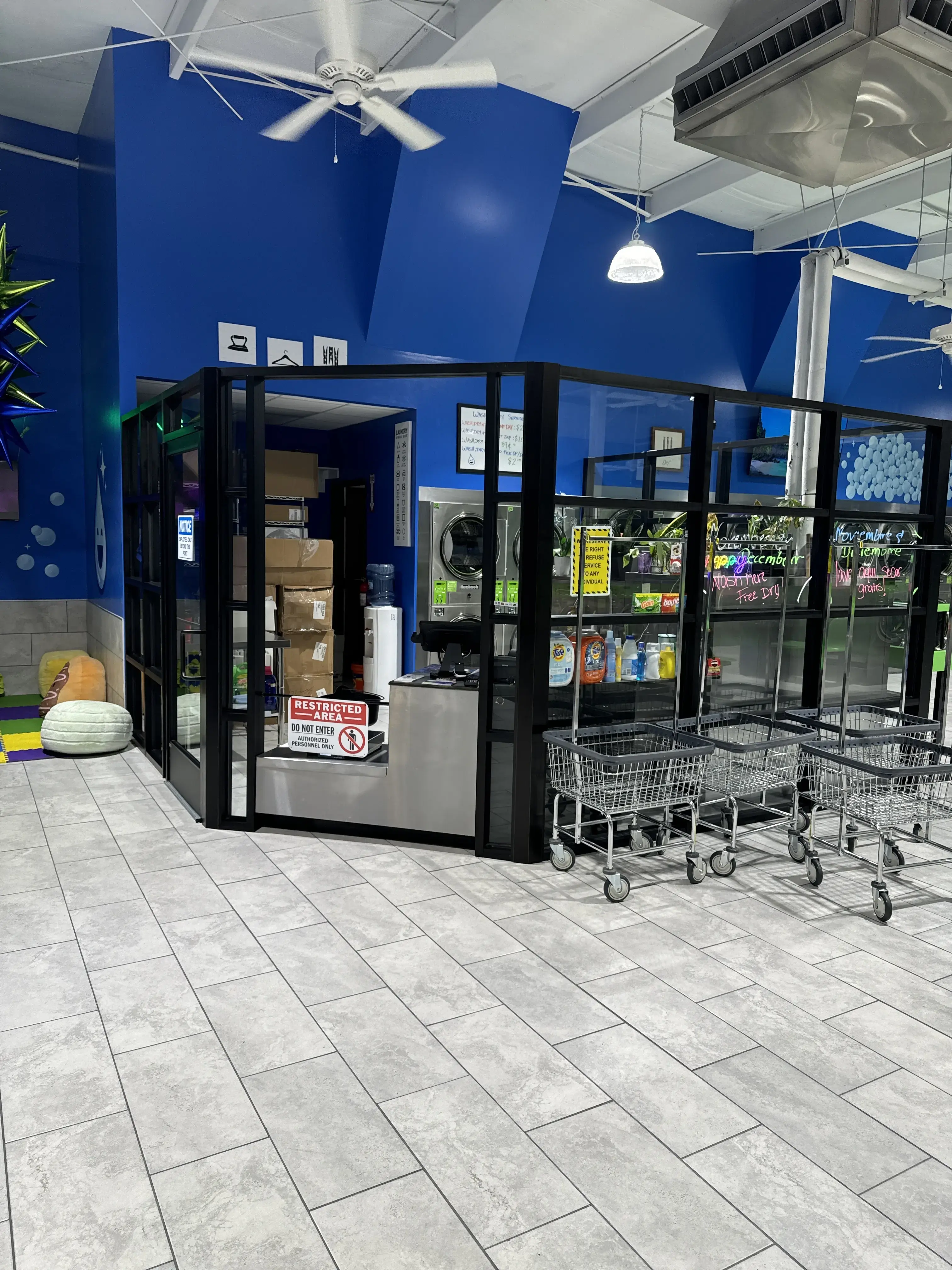 Happy Laundry Hub - Image 8