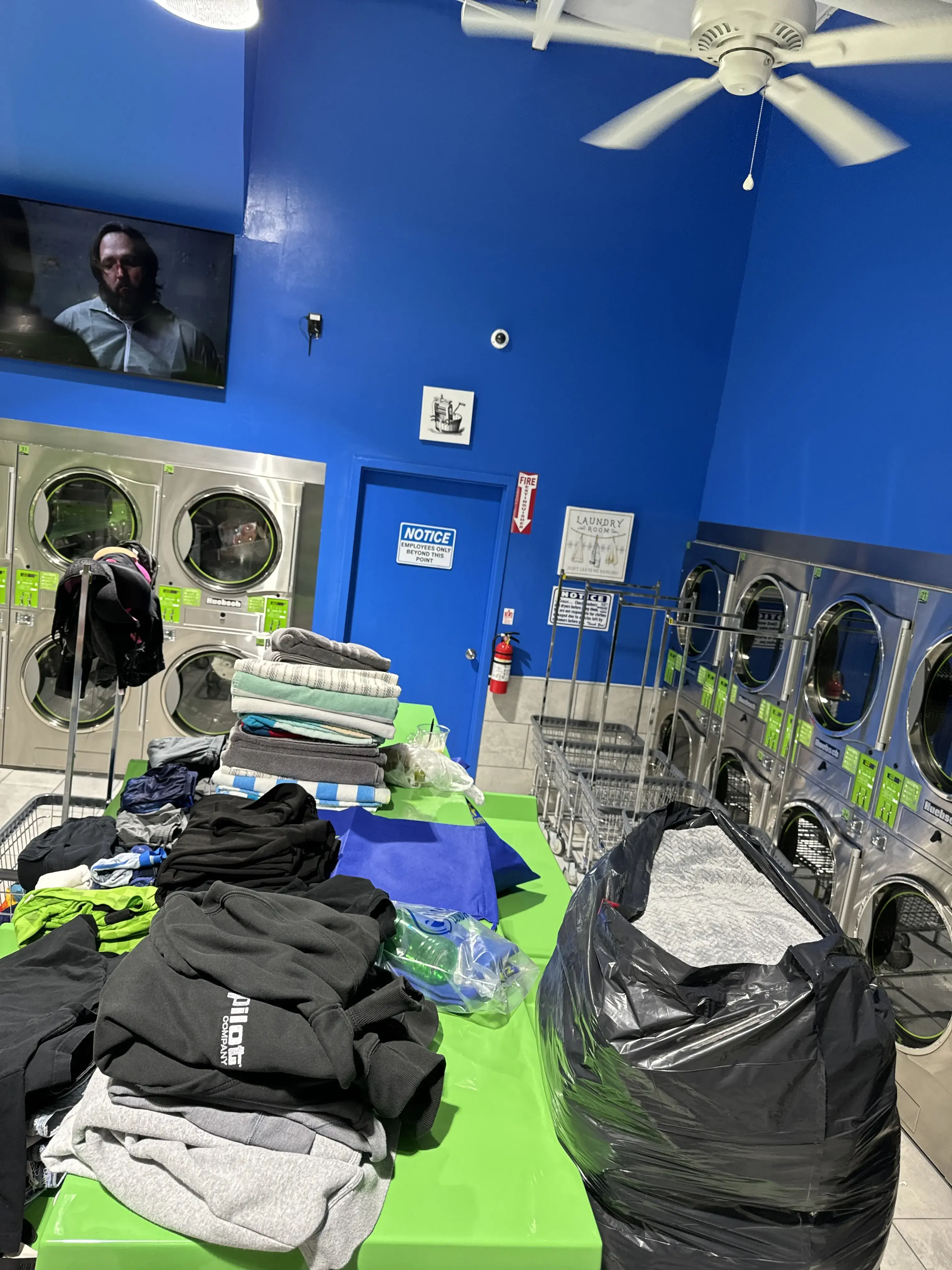 Happy Laundry Hub thumbnail 6
