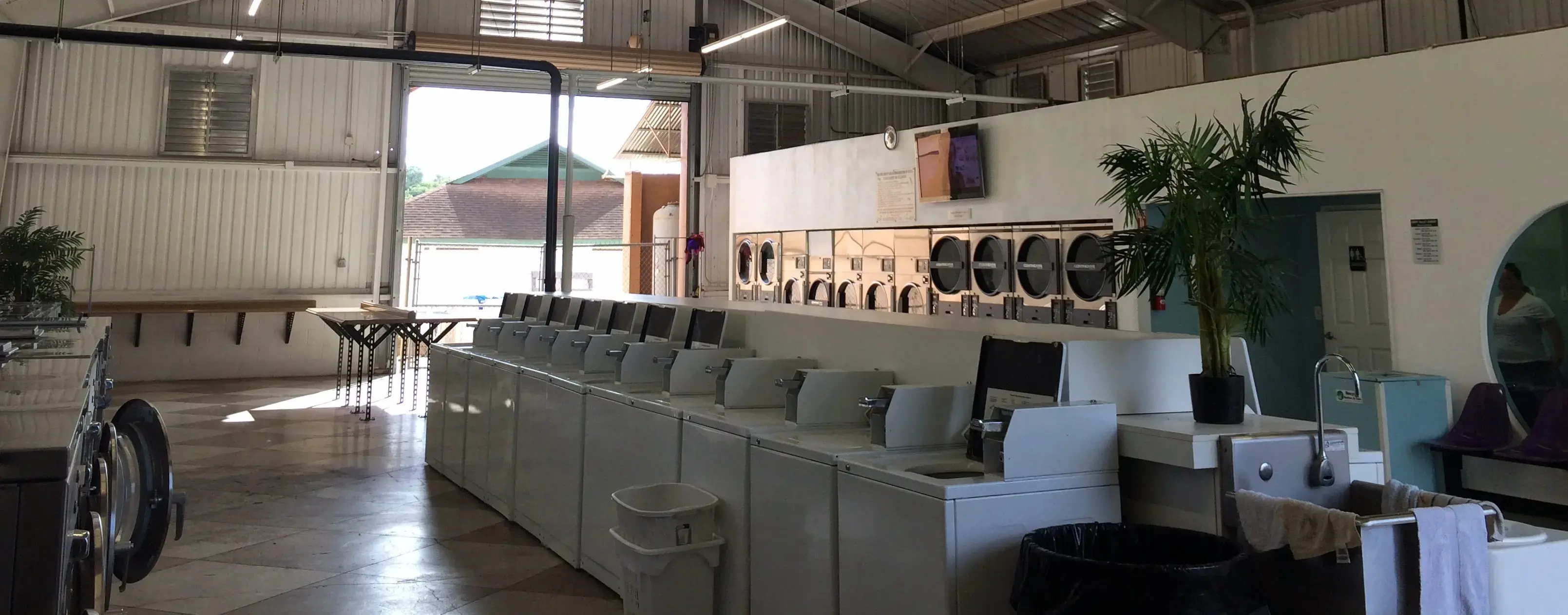 Happy Valley Laundromat location