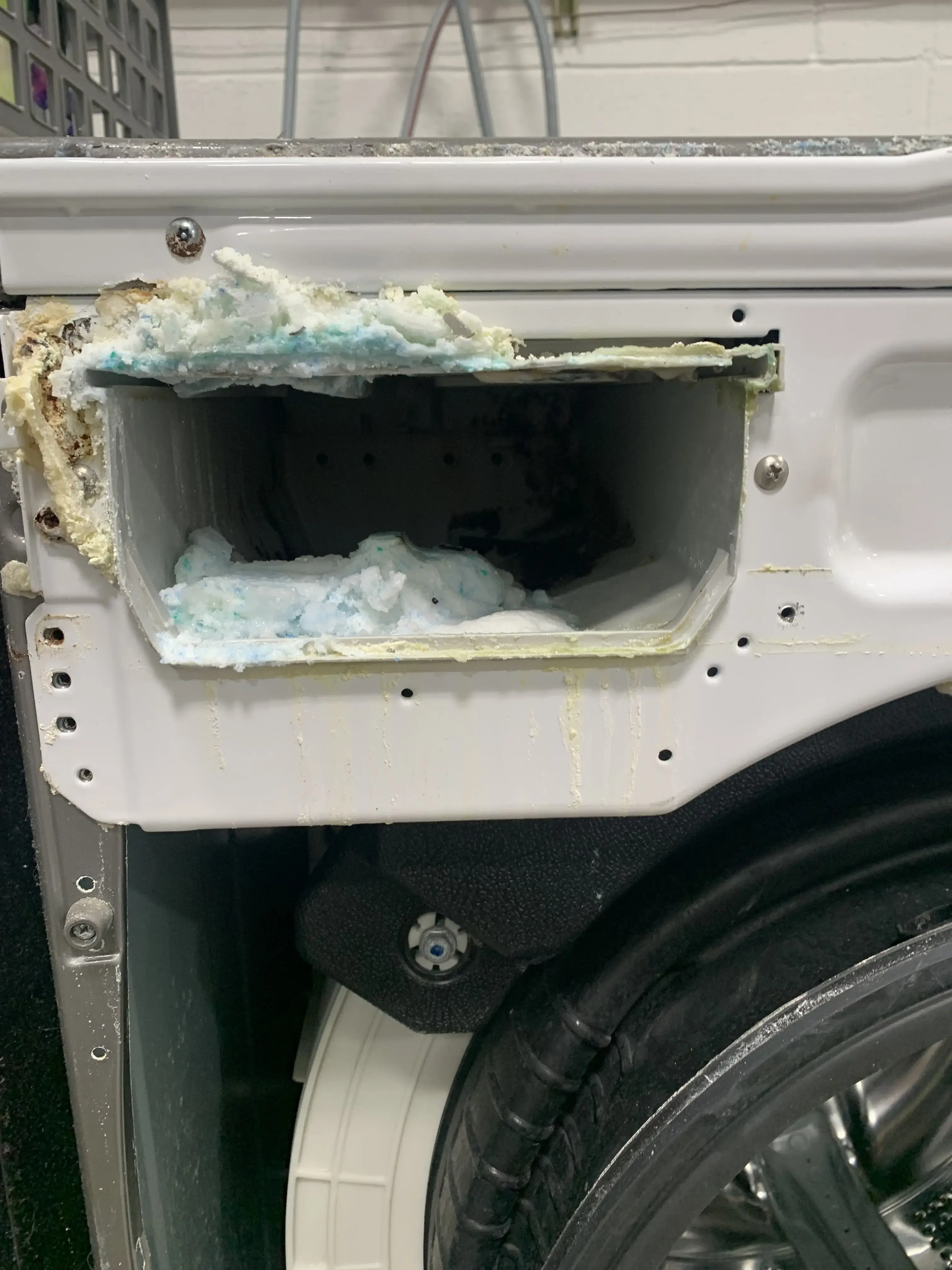 HappyNest Laundry Service - Image 12