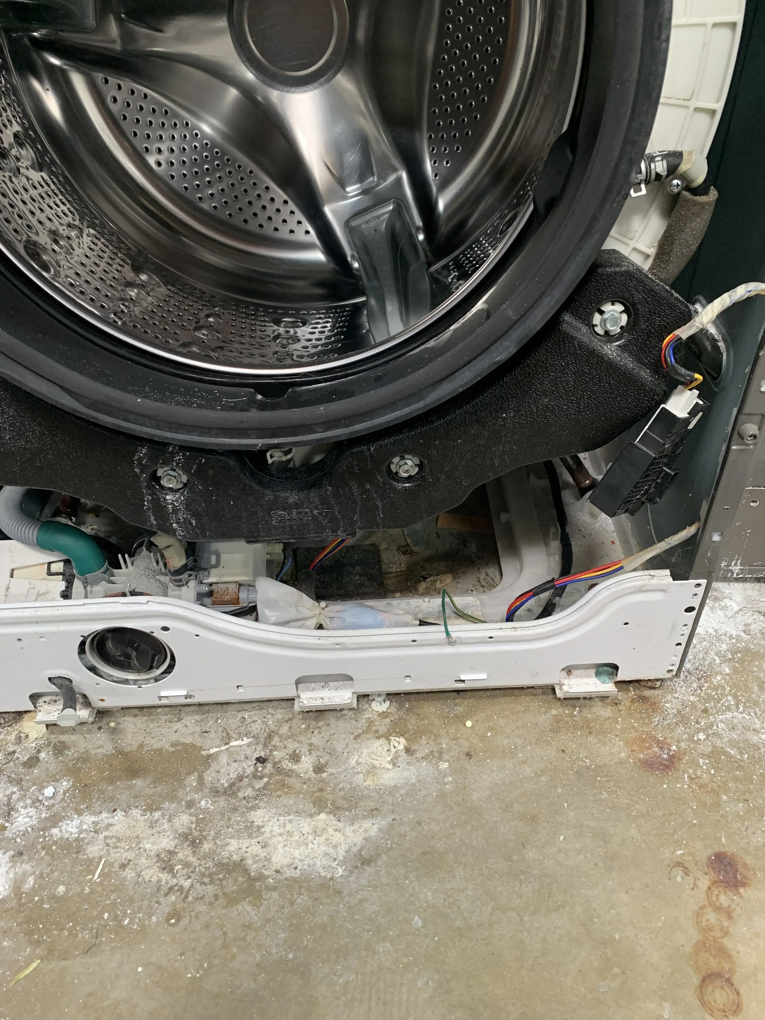 HappyNest Laundry Service thumbnail 11