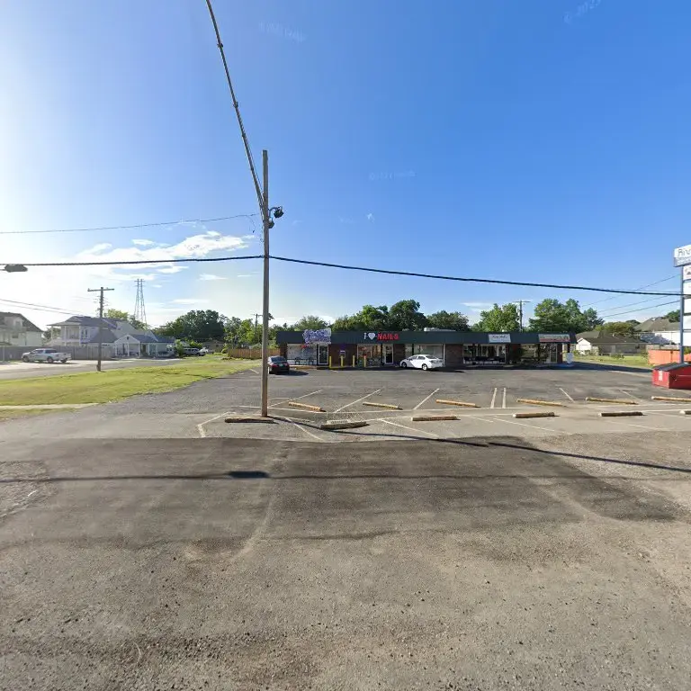 Harahan Laundromat thumbnail 9