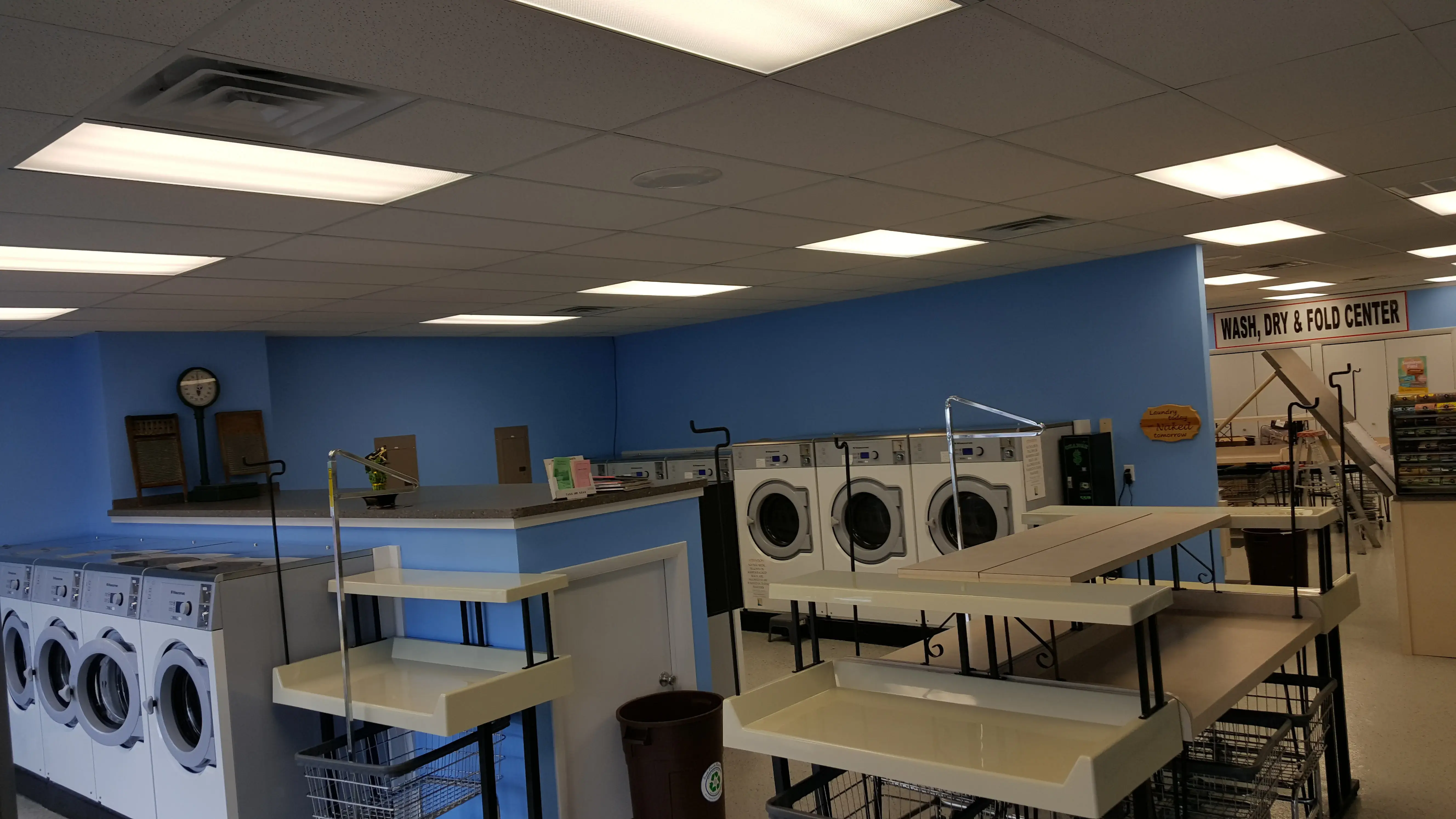 Harbor Island Laundromat thumbnail 2