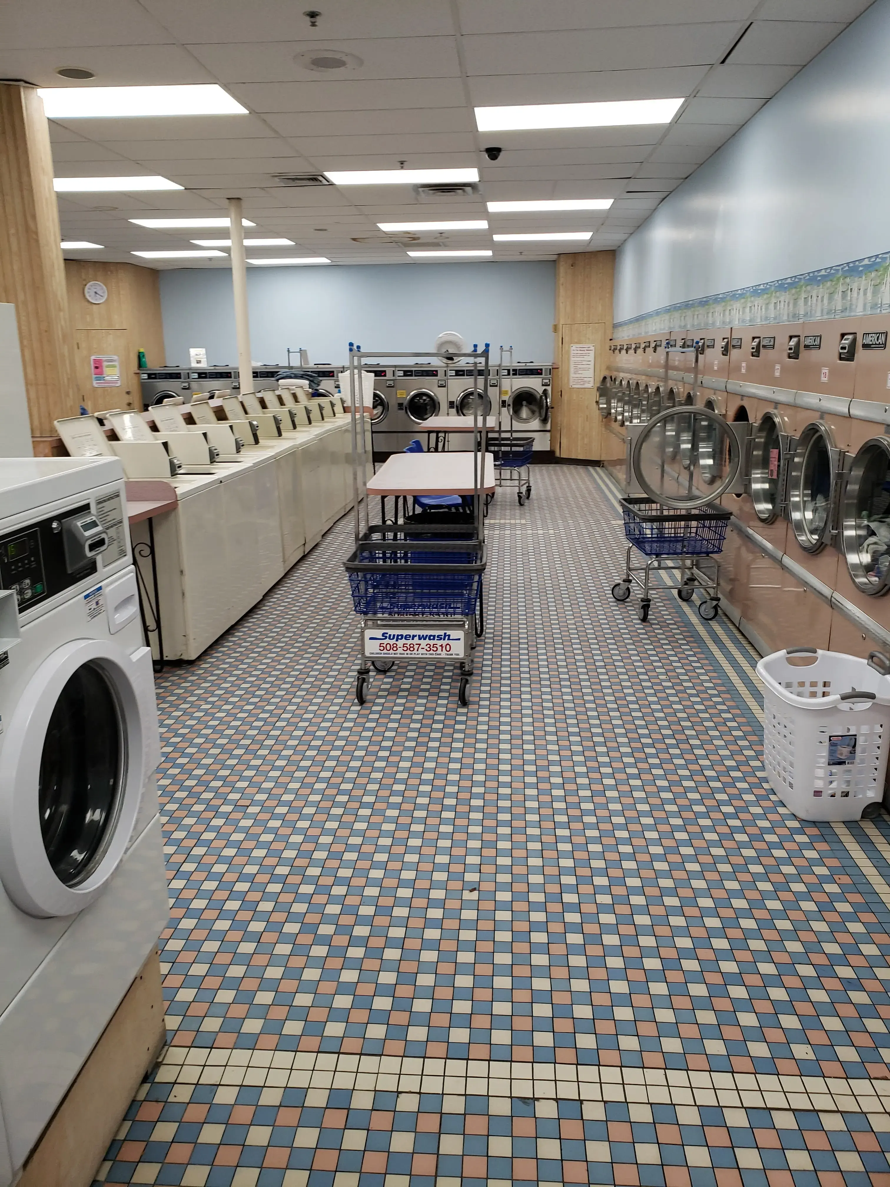 Harborside Superwash Laundromat thumbnail 17