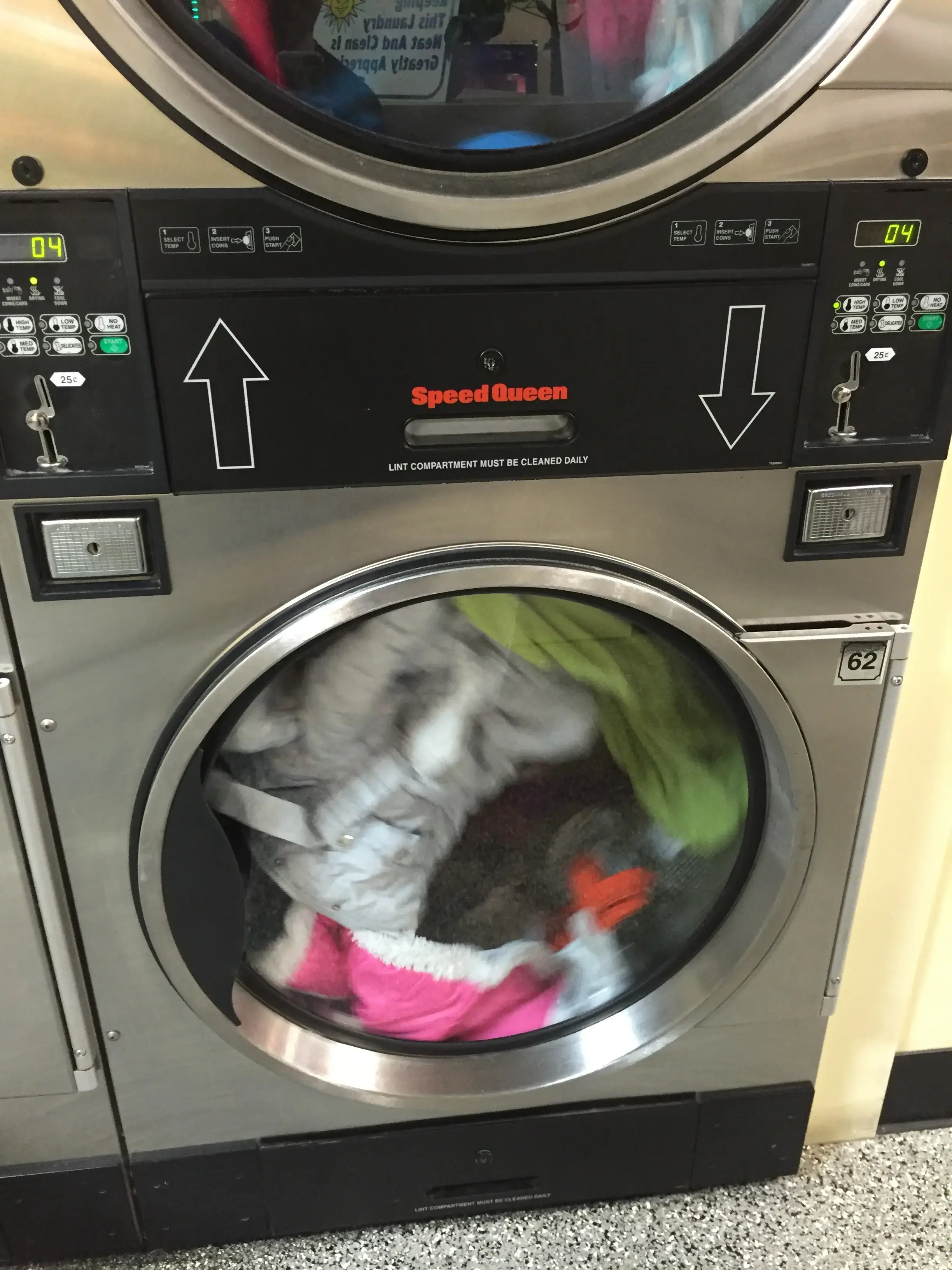 Harding Place Coin Laundry thumbnail 7
