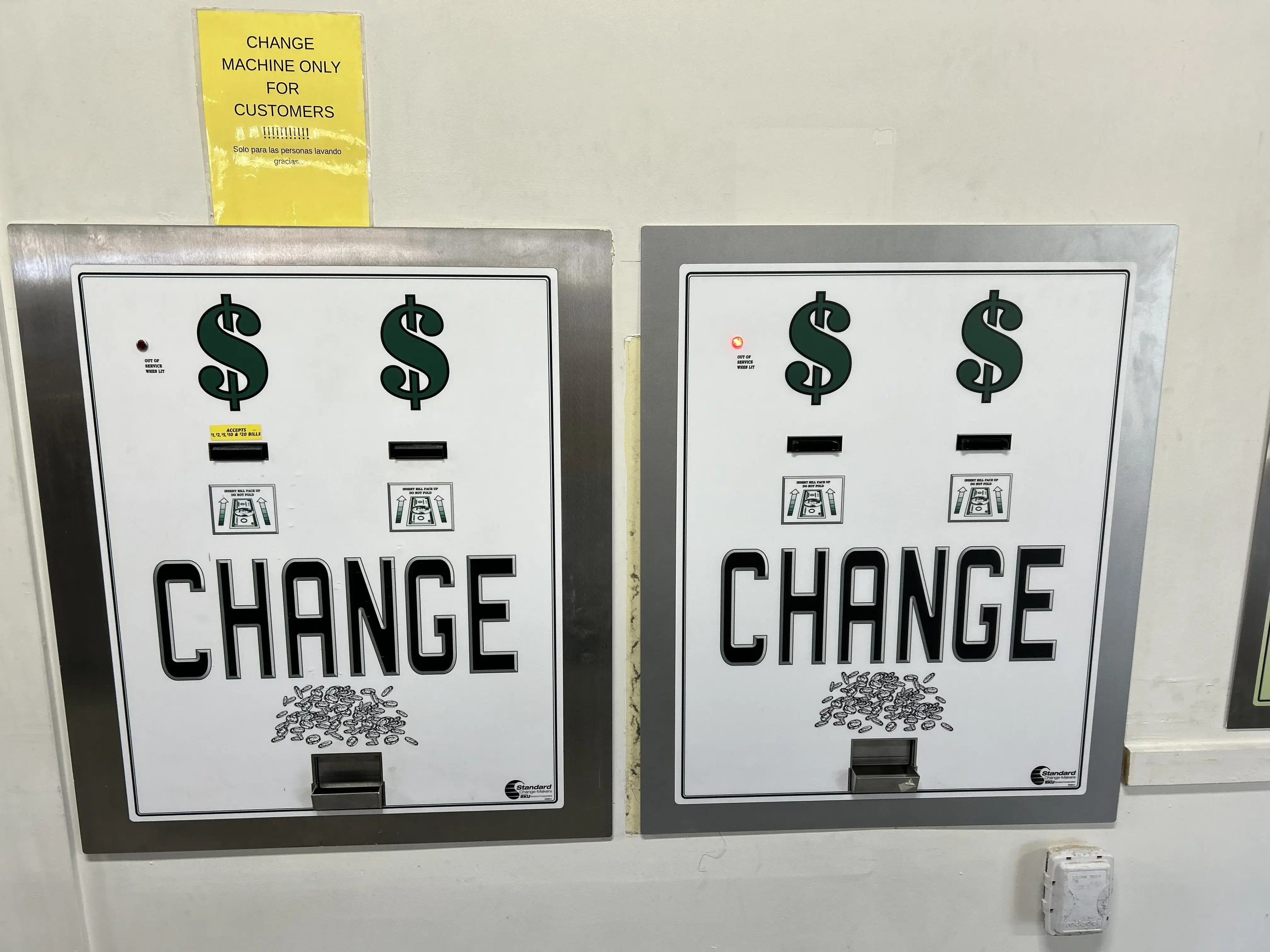 Harding Place Coin Laundry - Image 9