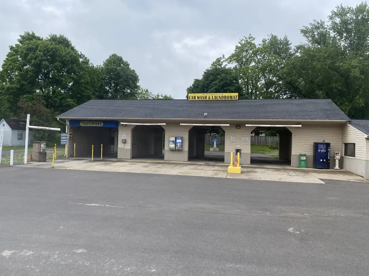 Harrisville Laundromat and Carwash - Image 1