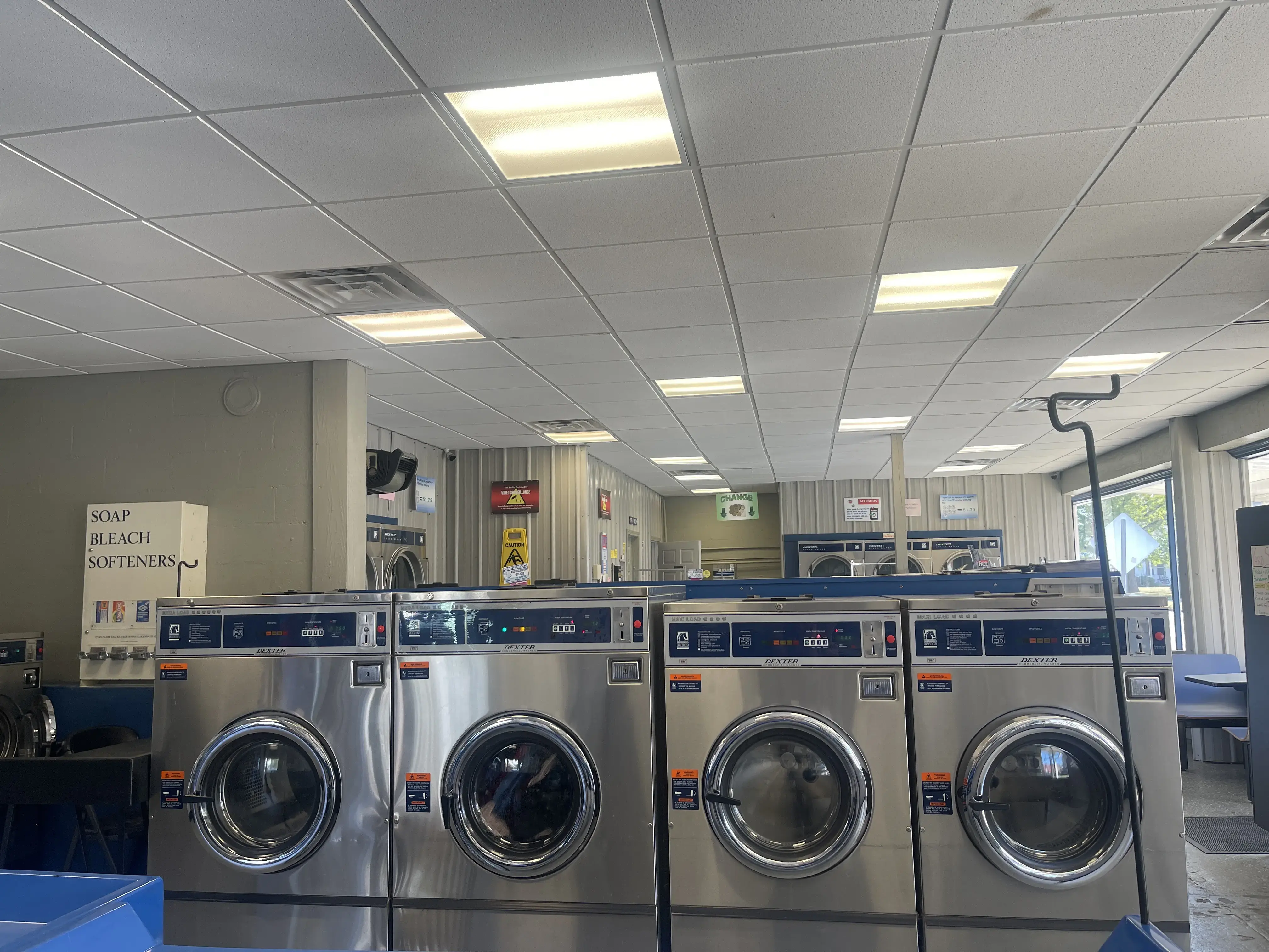 Hartford Super Laundry - Image 16