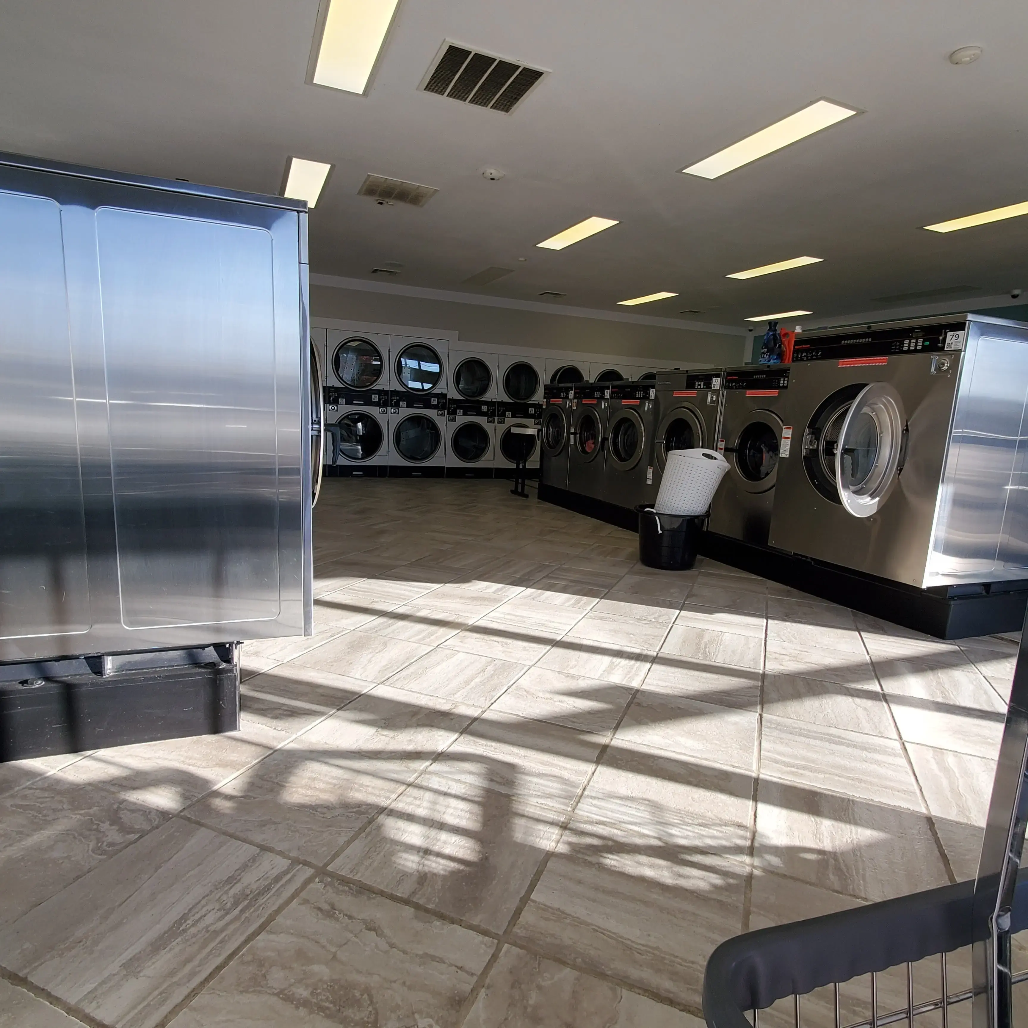 Harts Laundry thumbnail 1