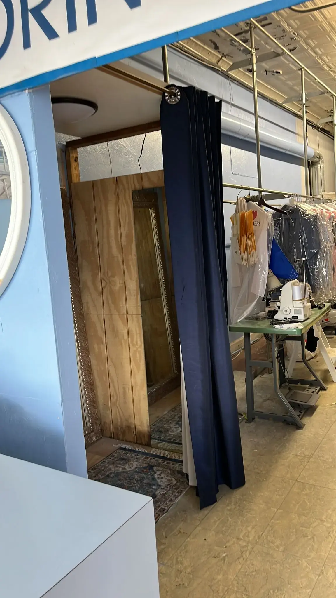 Hartsdale Cleaners & Laundry - Image 10