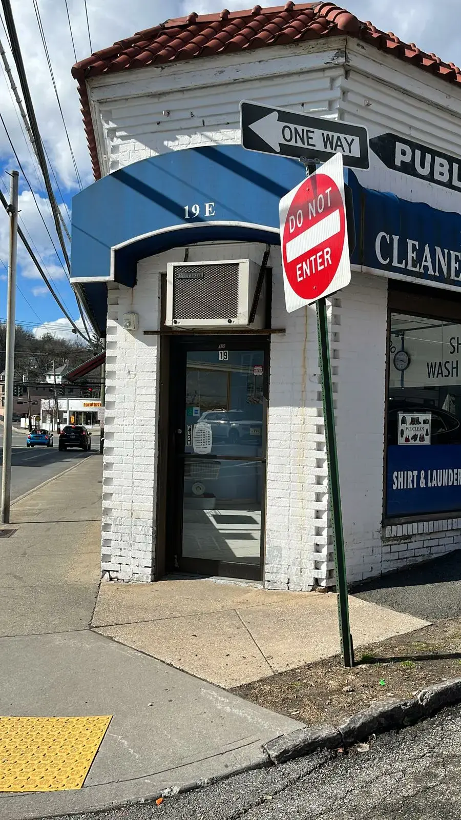 Hartsdale Cleaners & Laundry - Image 5