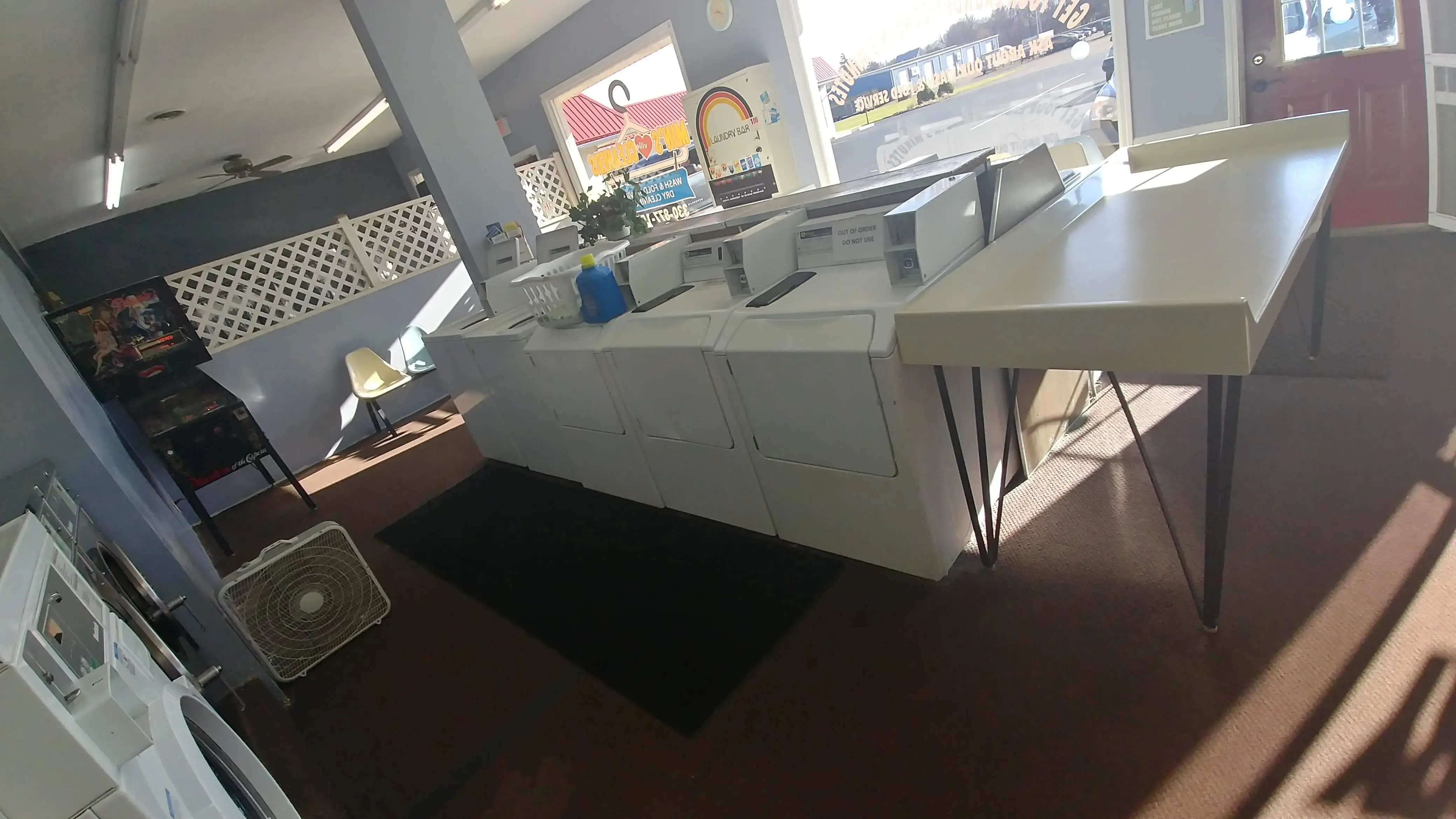 Hartville Coin Laundry and Cleaners - Image 11