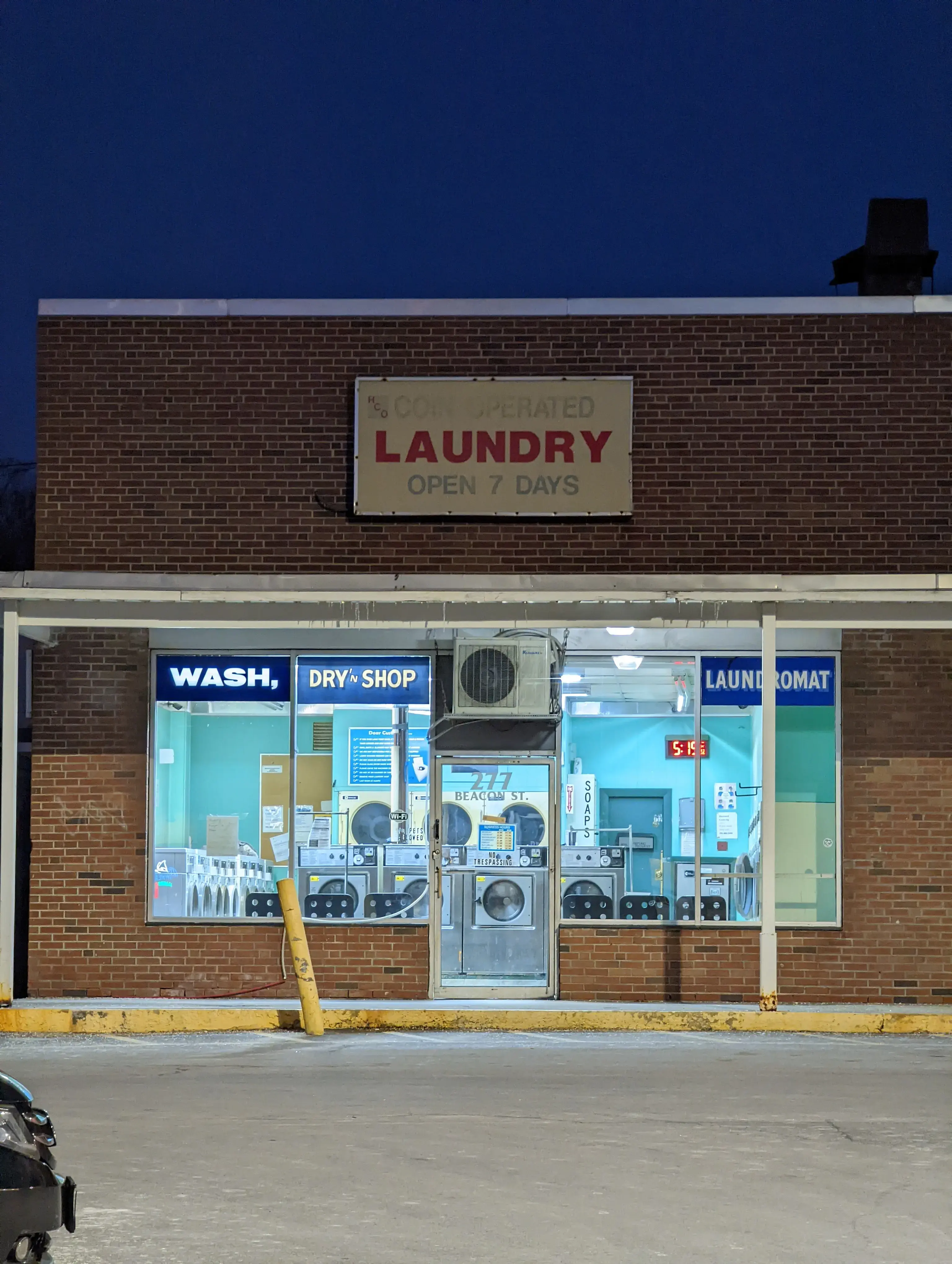 Harvard Coin-Op Laundromat thumbnail 2
