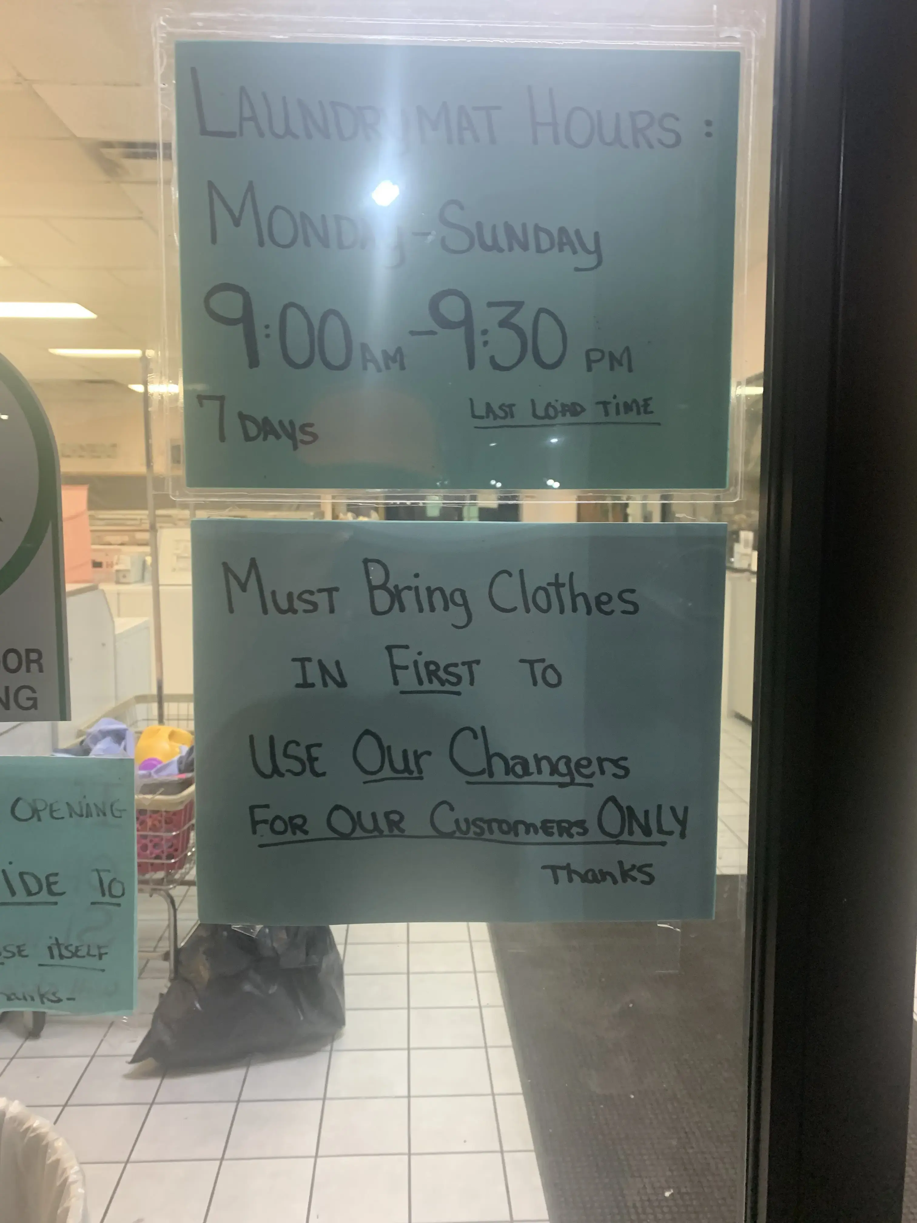 Hazel Park Laundromat - Image 7