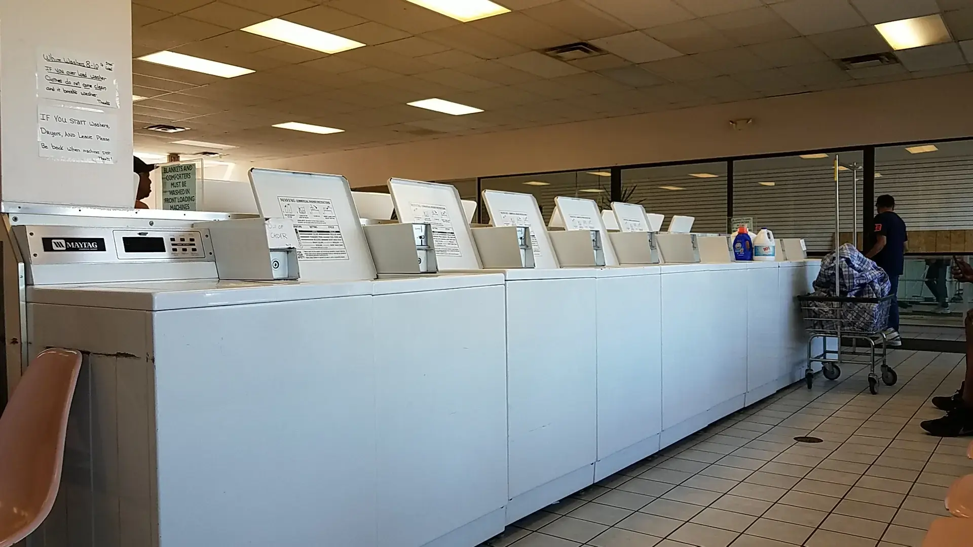 Hazel Park Laundromat - Image 2