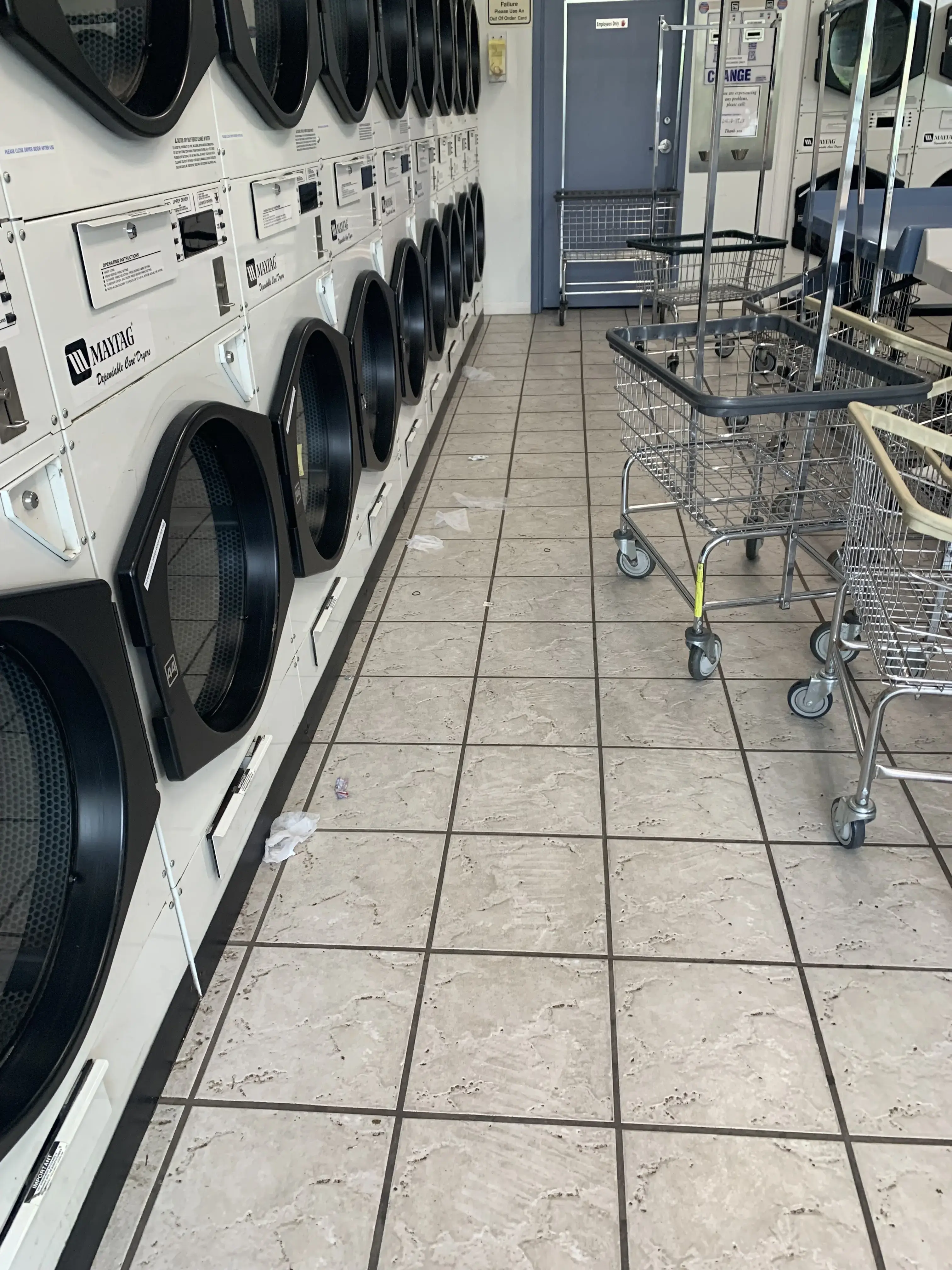 HD Laundromat thumbnail 4