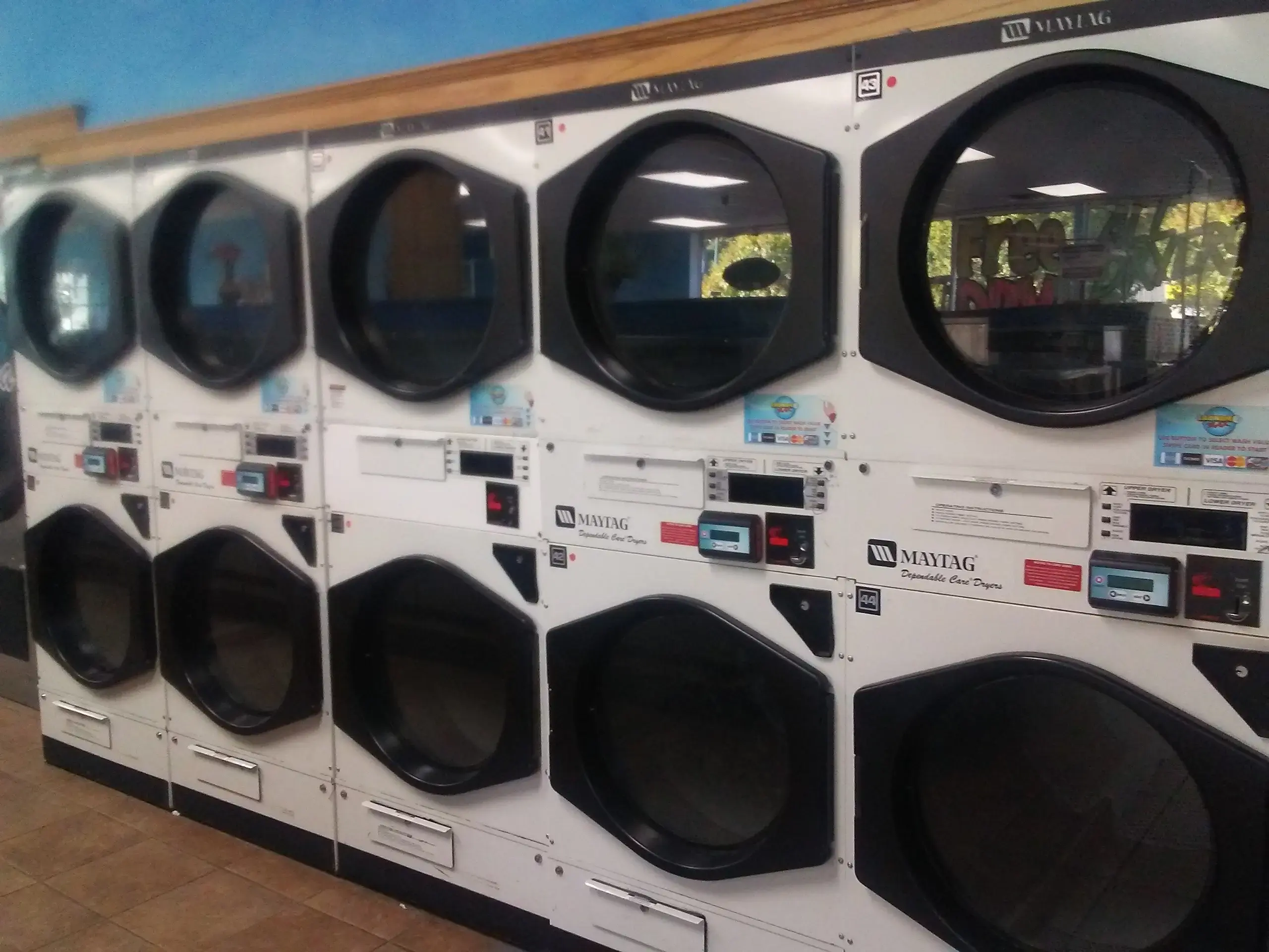 HD Laundry - Image 2