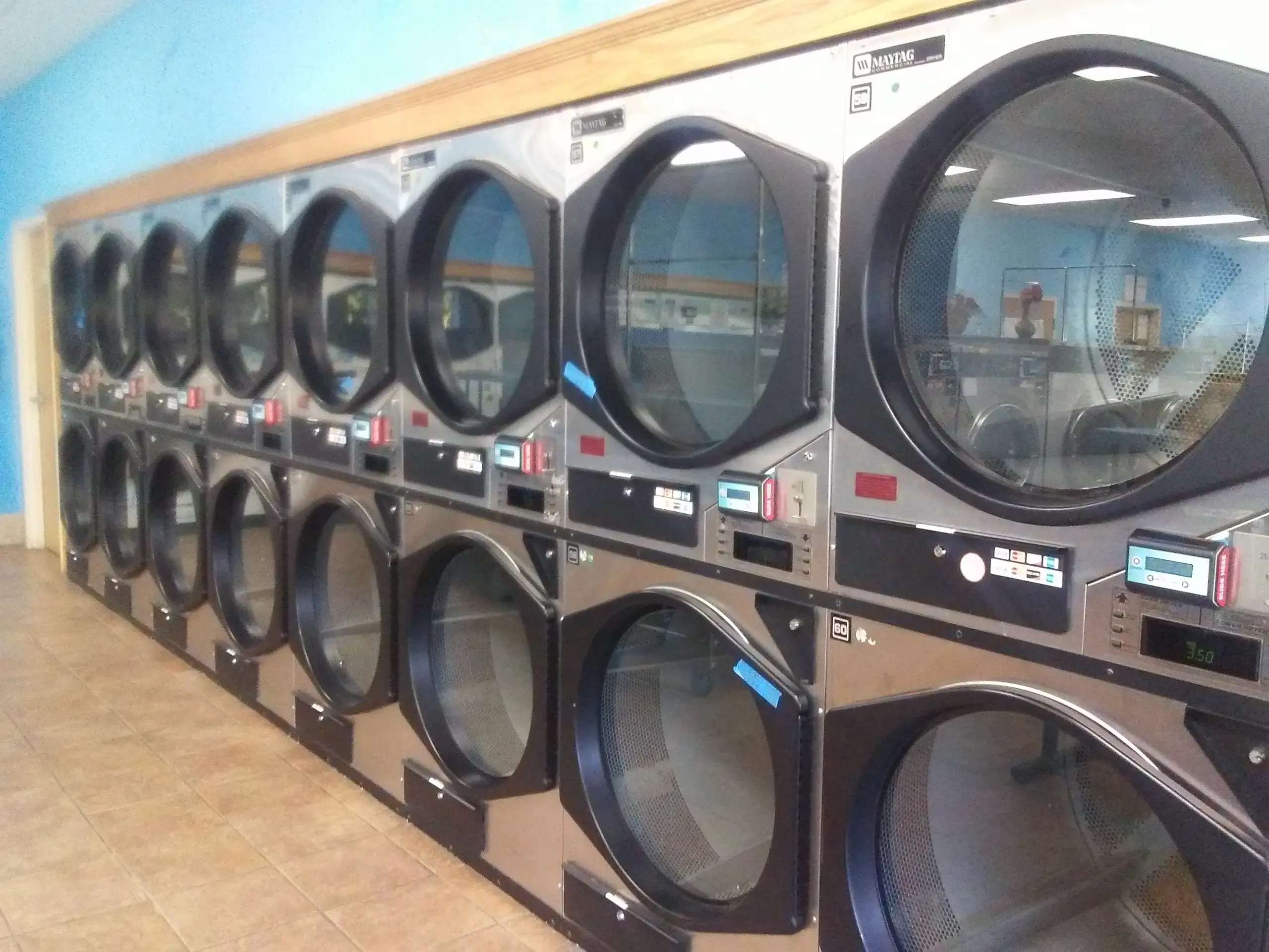 HD Laundry thumbnail 8