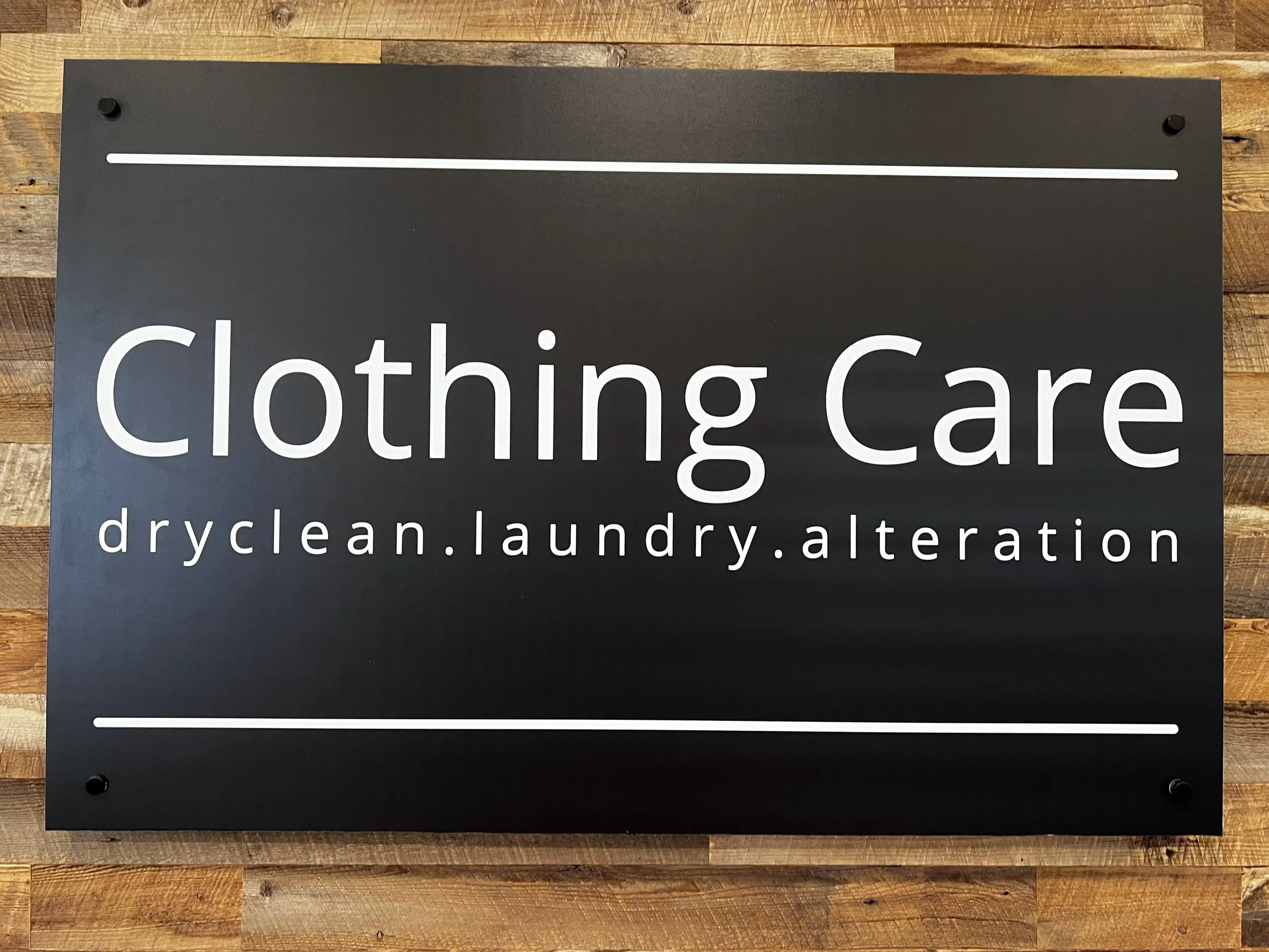 Heider Clothing Care Dry Cleaners thumbnail 19