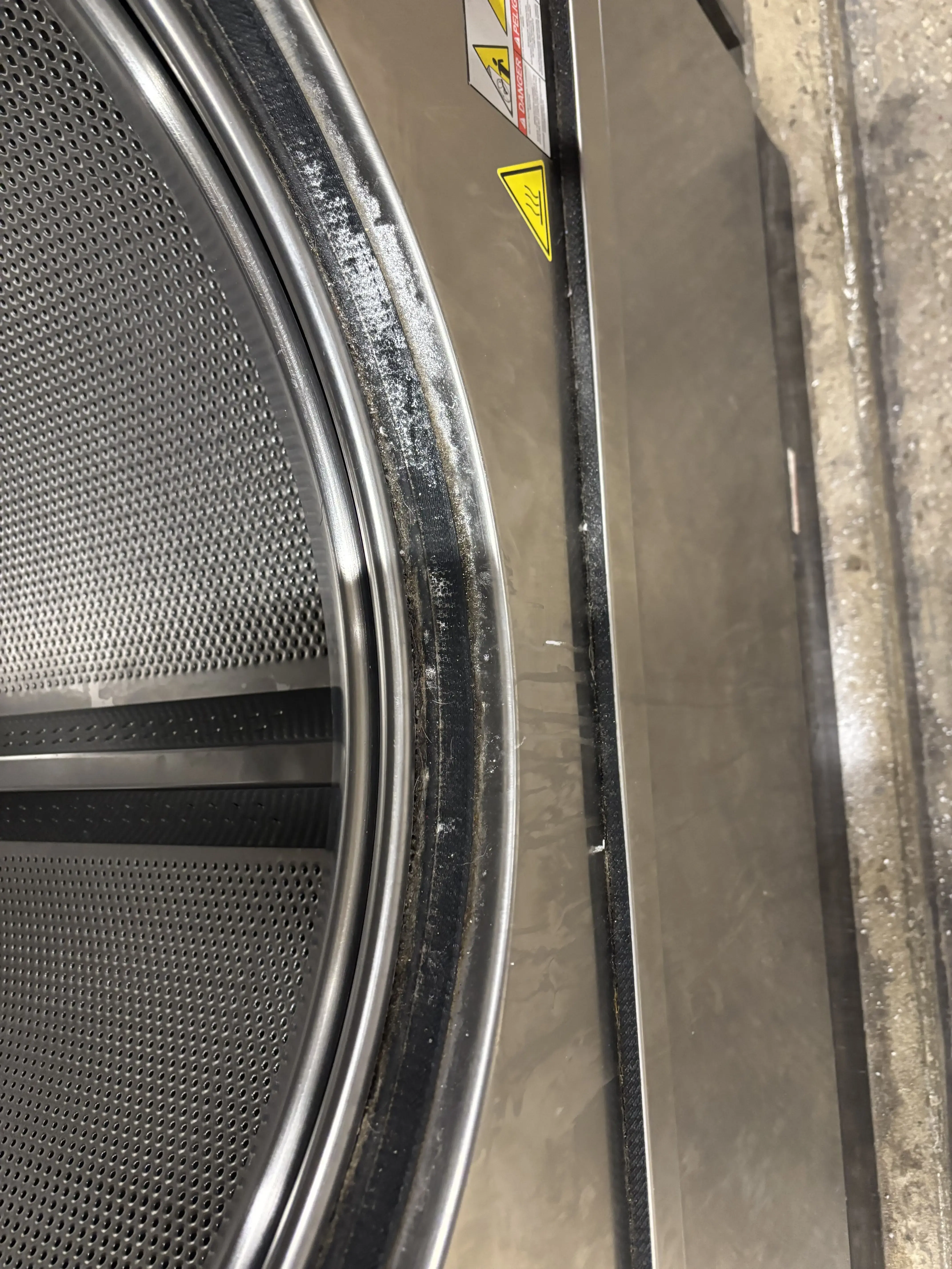 Heights Laundry 2 - Image 7