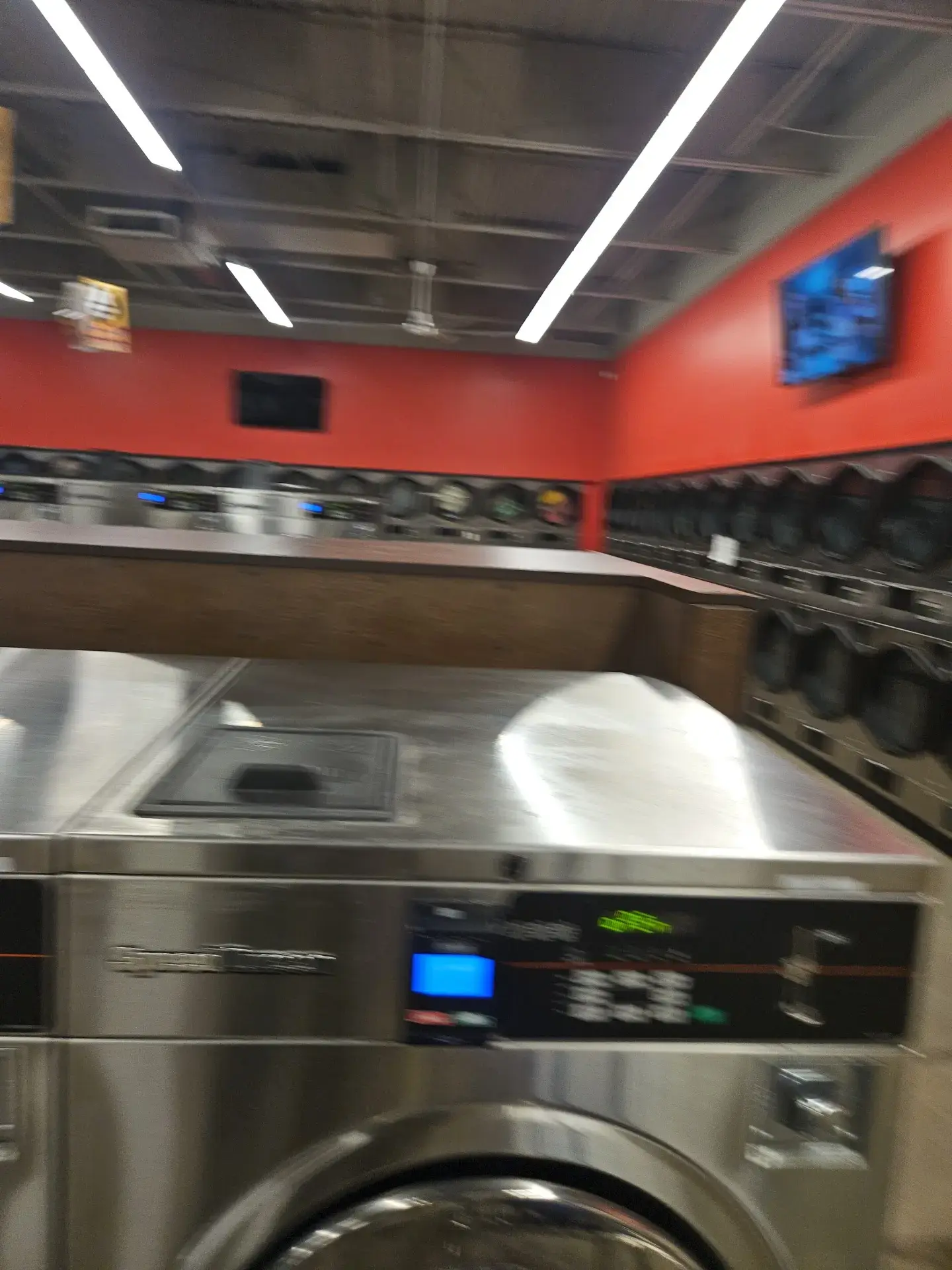 Heights Laundry 3 thumbnail 11