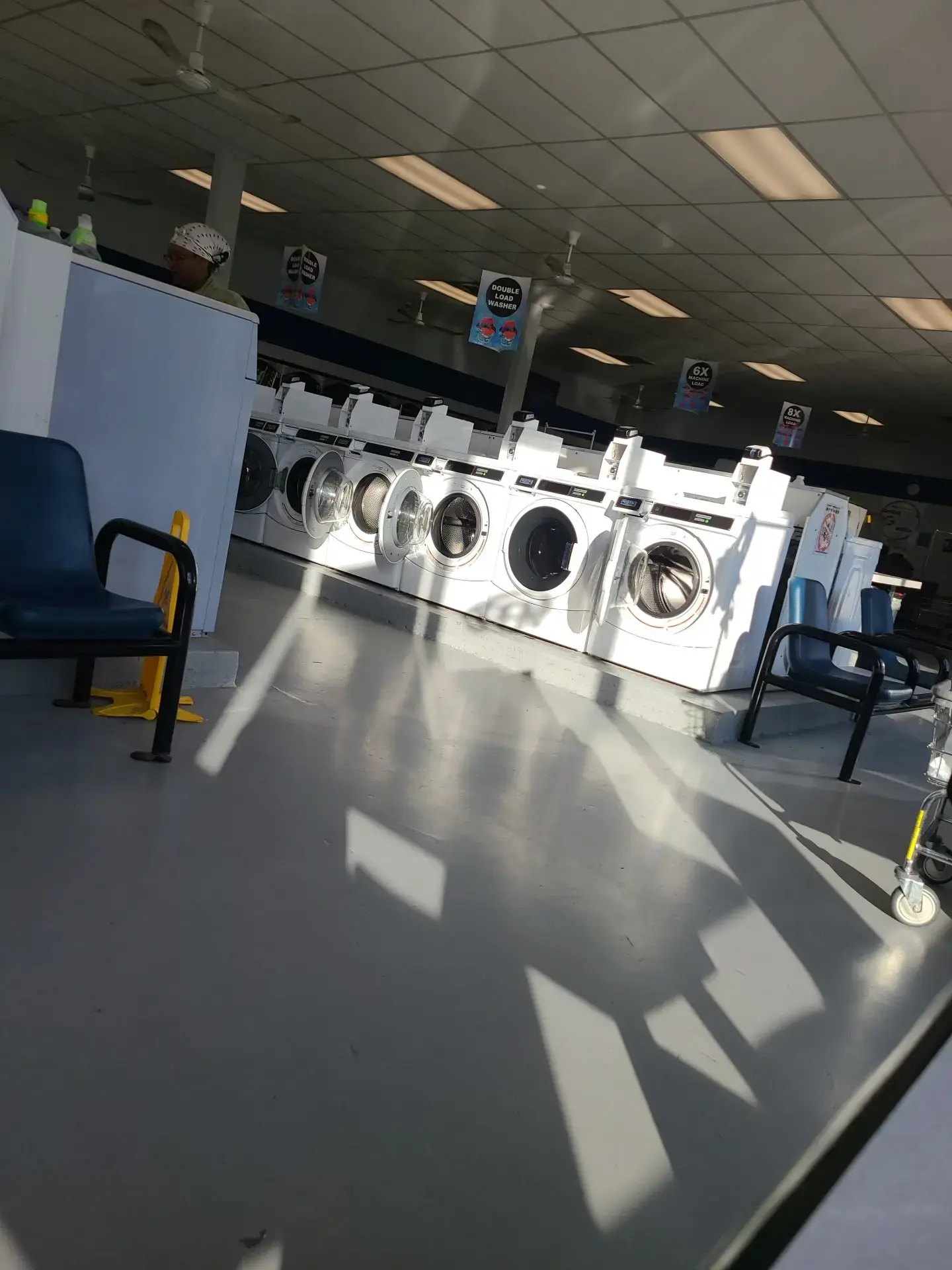 Heights Laundry Center thumbnail 3