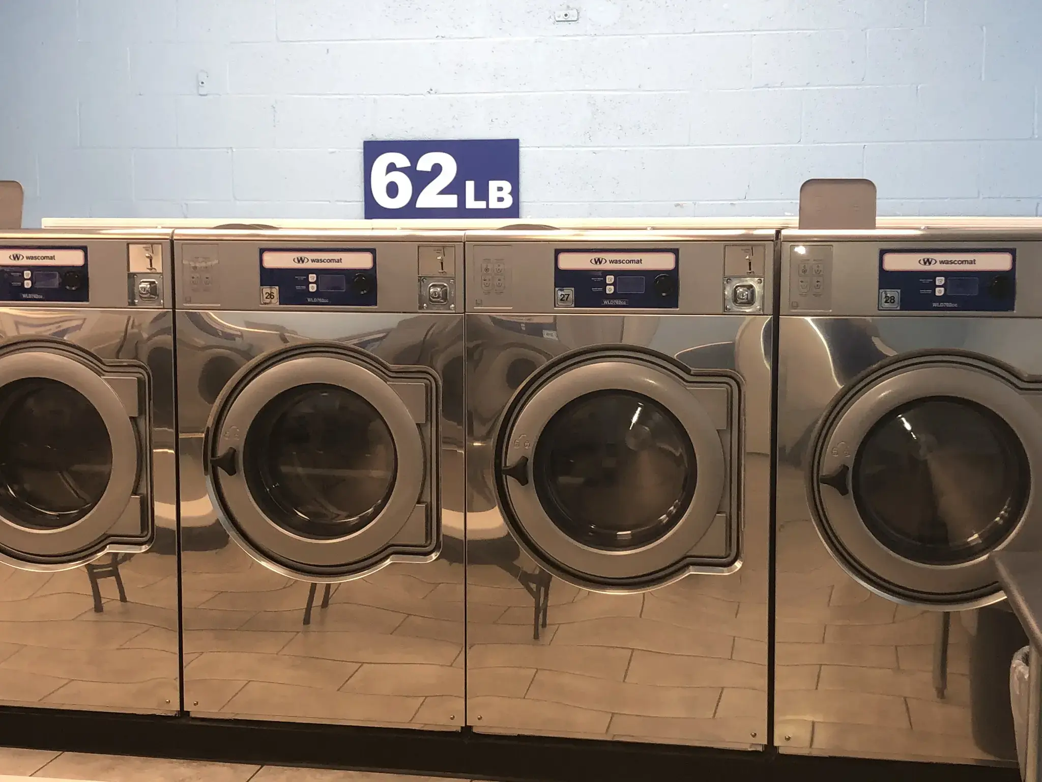 Herndon Laundromat thumbnail 19