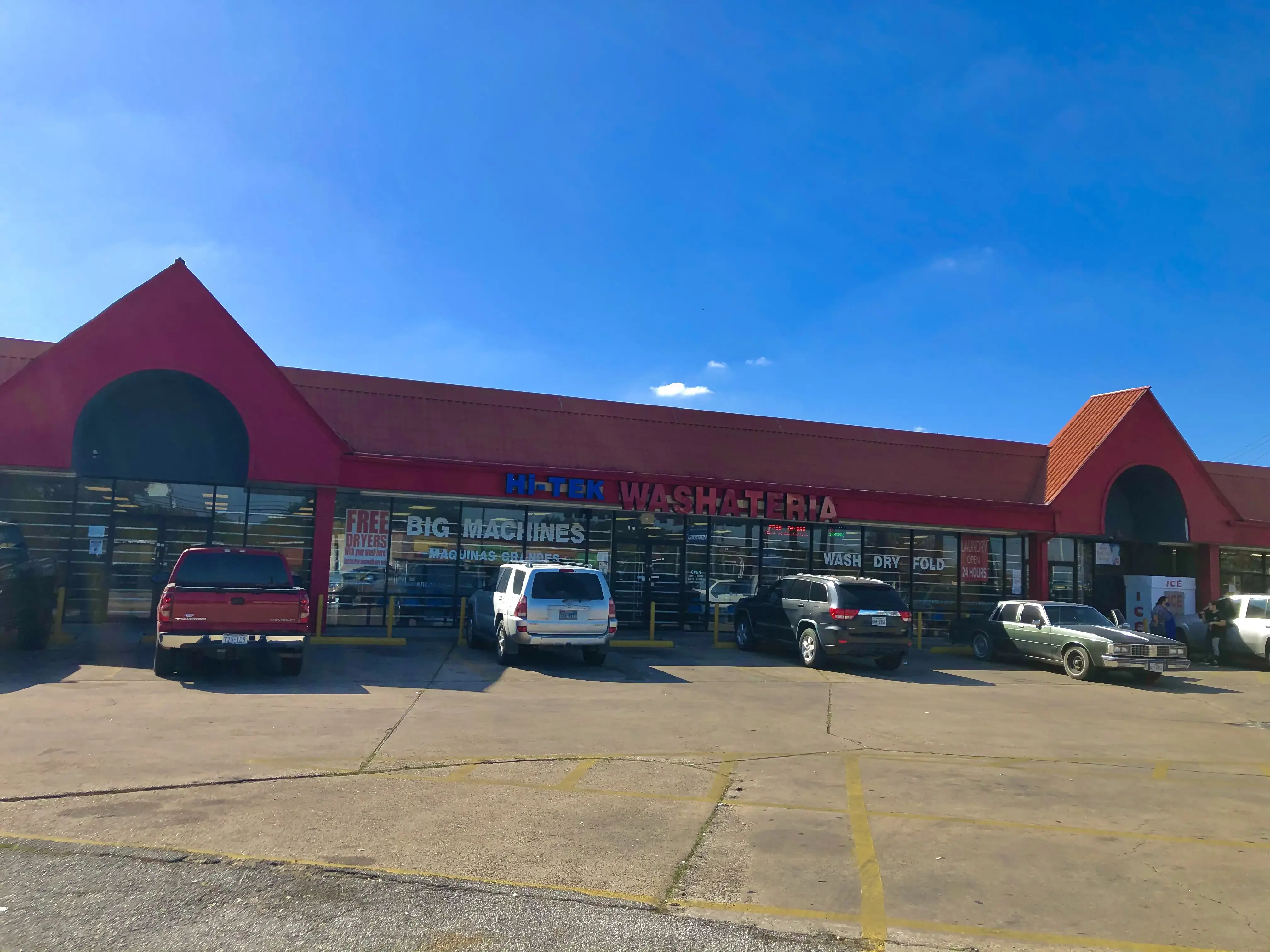 Hi-Tek Shaver Washateria location