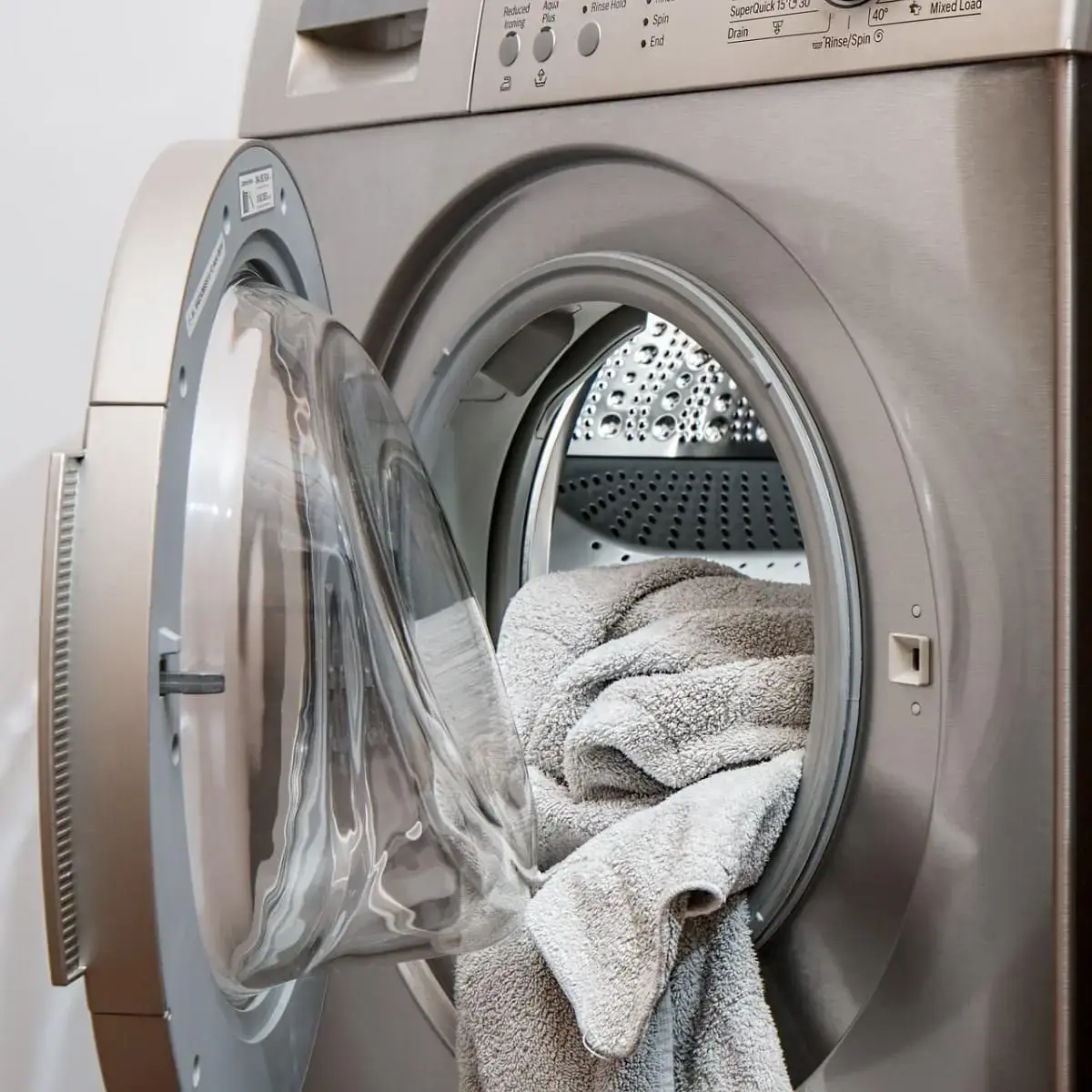 Hi-Tone Dry Cleaners - Wyoming - Image 3