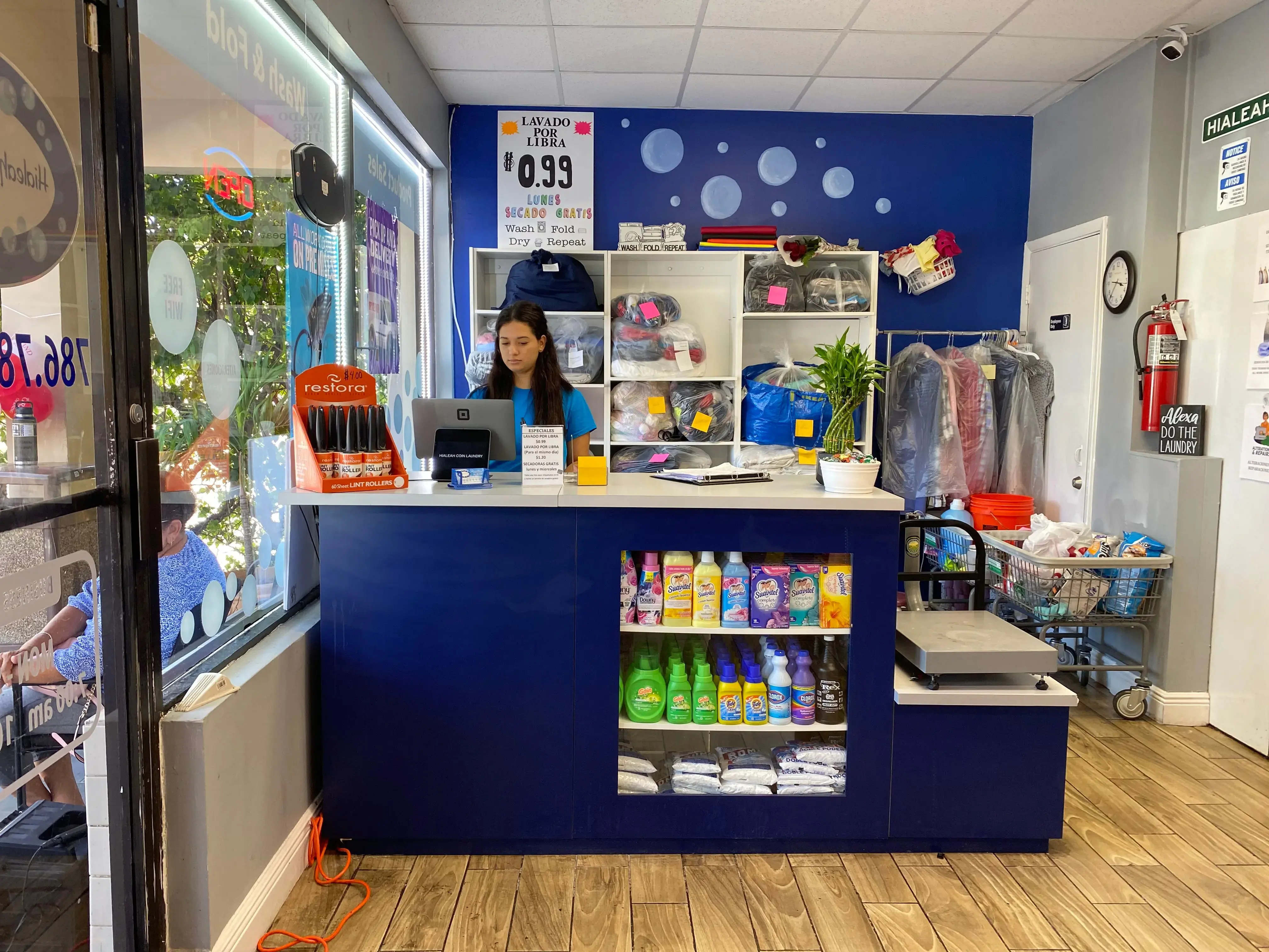 Hialeah Coin Laundry - Image 7