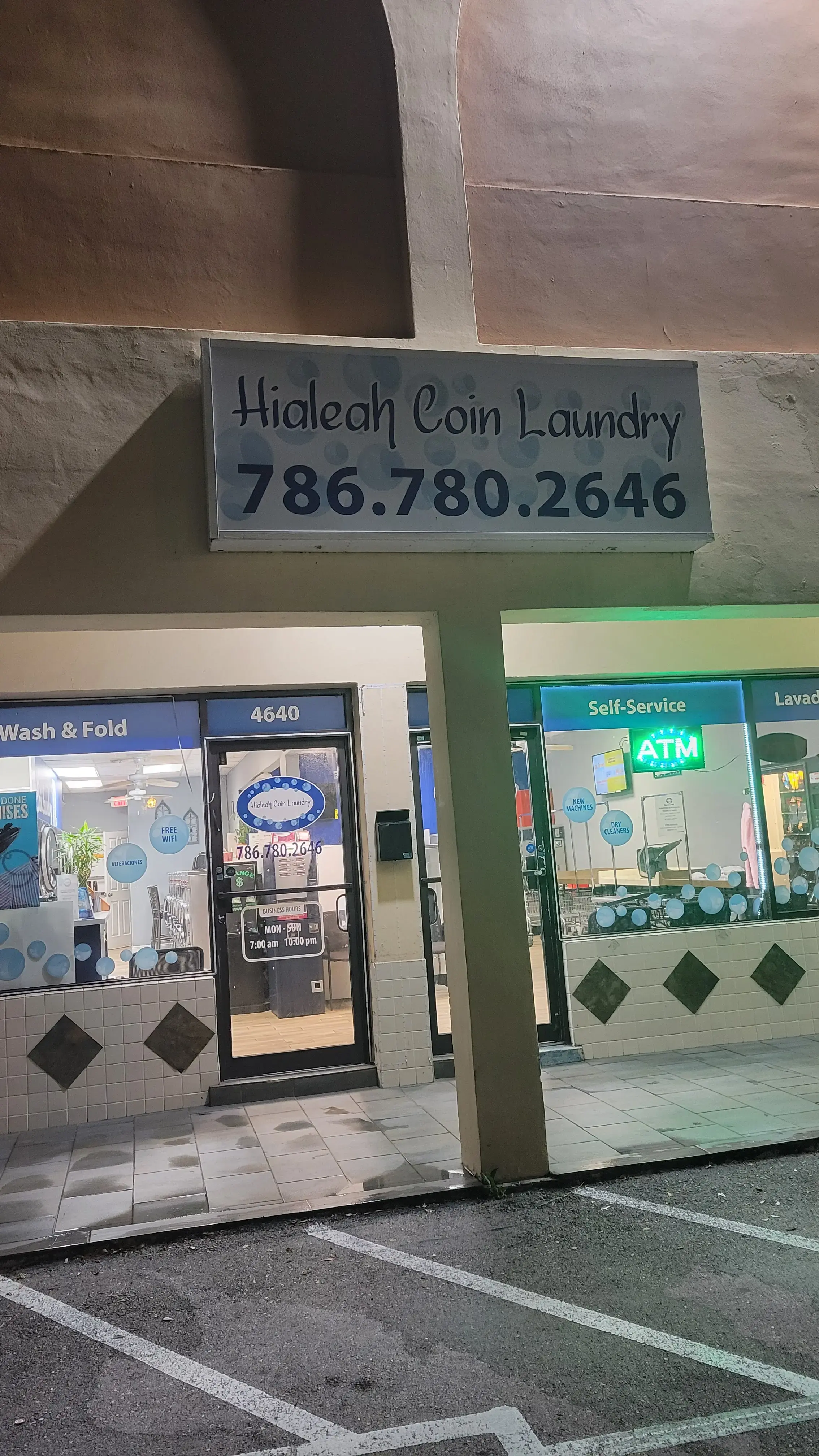 Hialeah Coin Laundry thumbnail 10