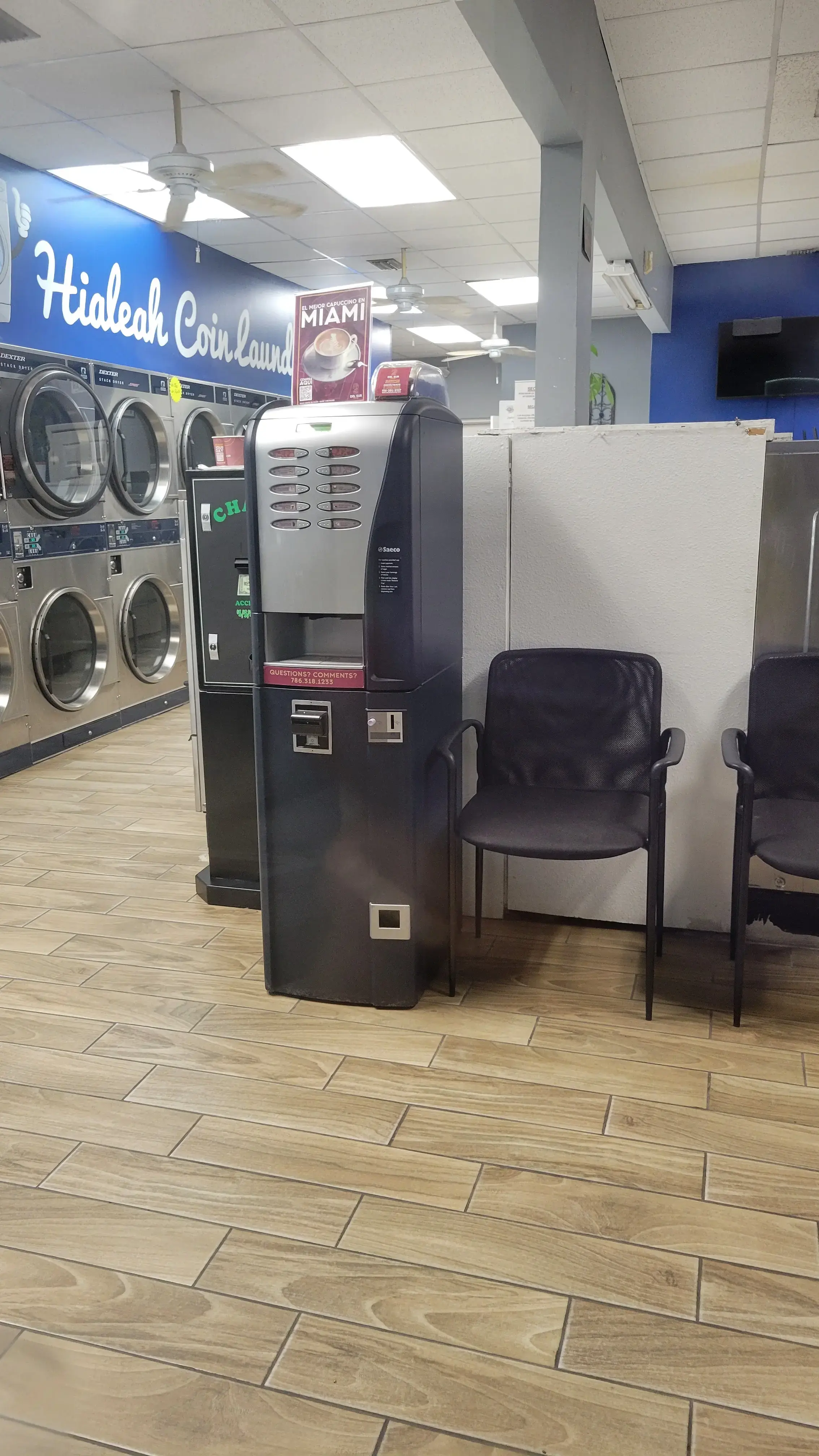 Hialeah Coin Laundry - Image 4