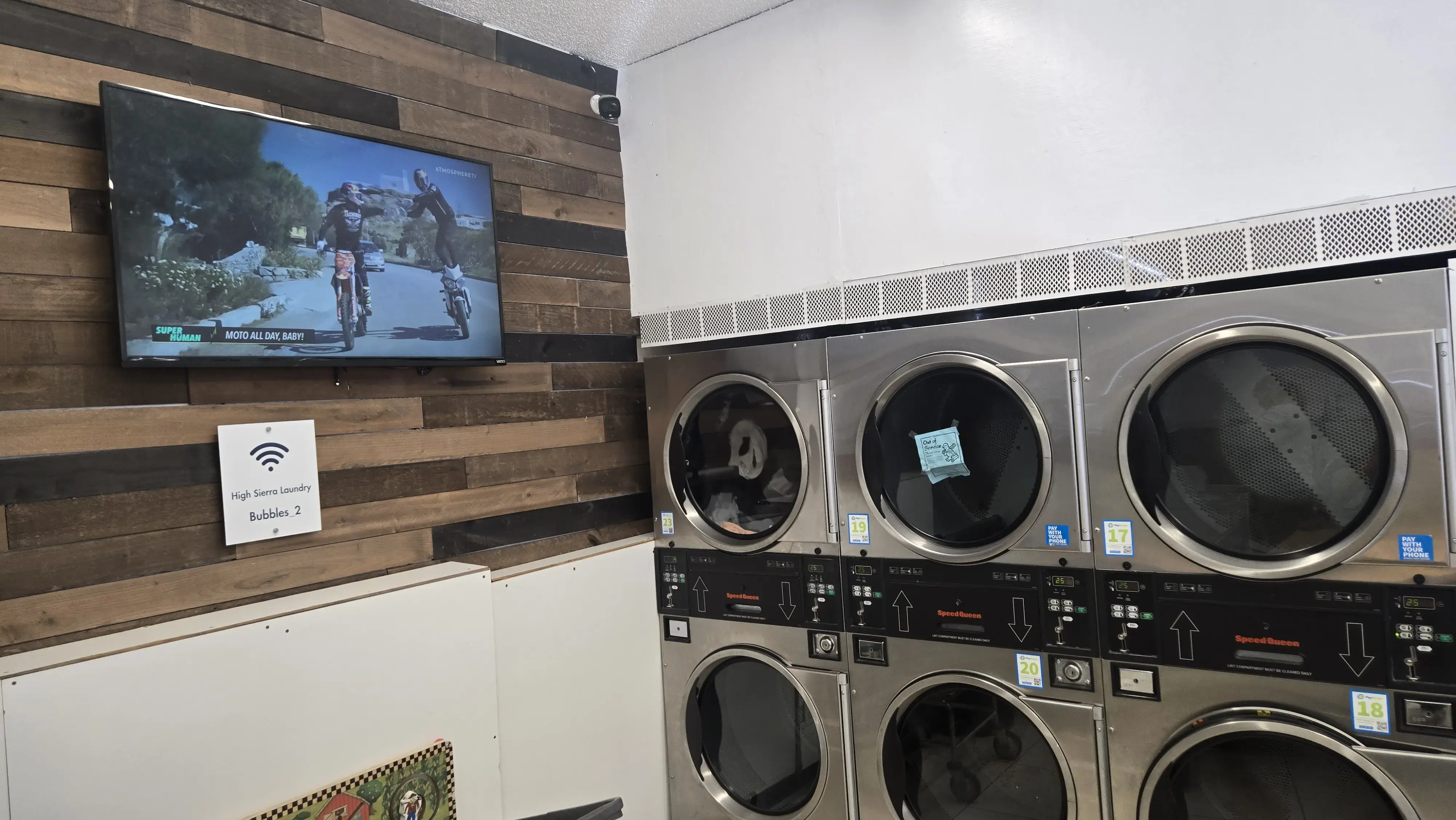 High Sierra Laundry - Image 2