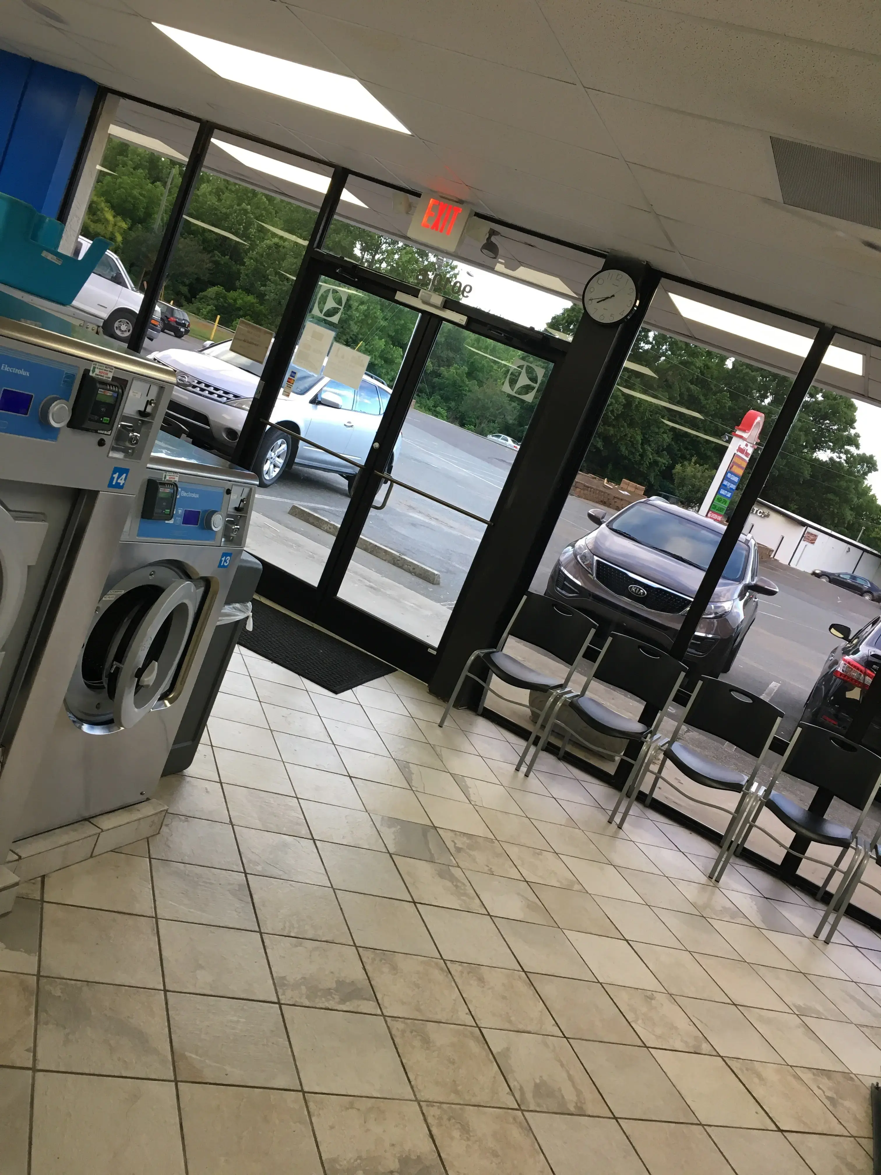 High Spin Laundry, LLC - Image 8