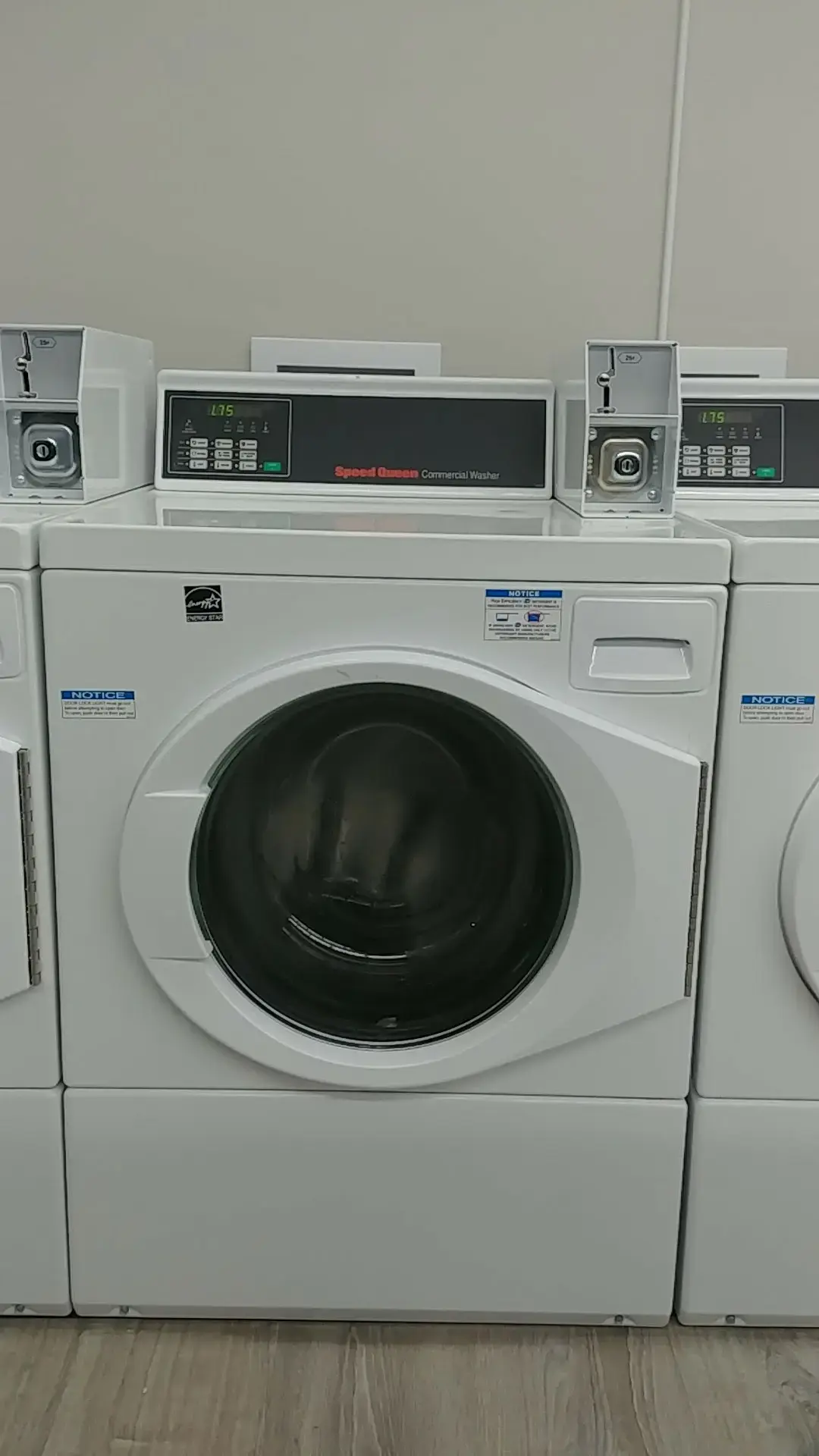 High Street Laundromat - Image 9