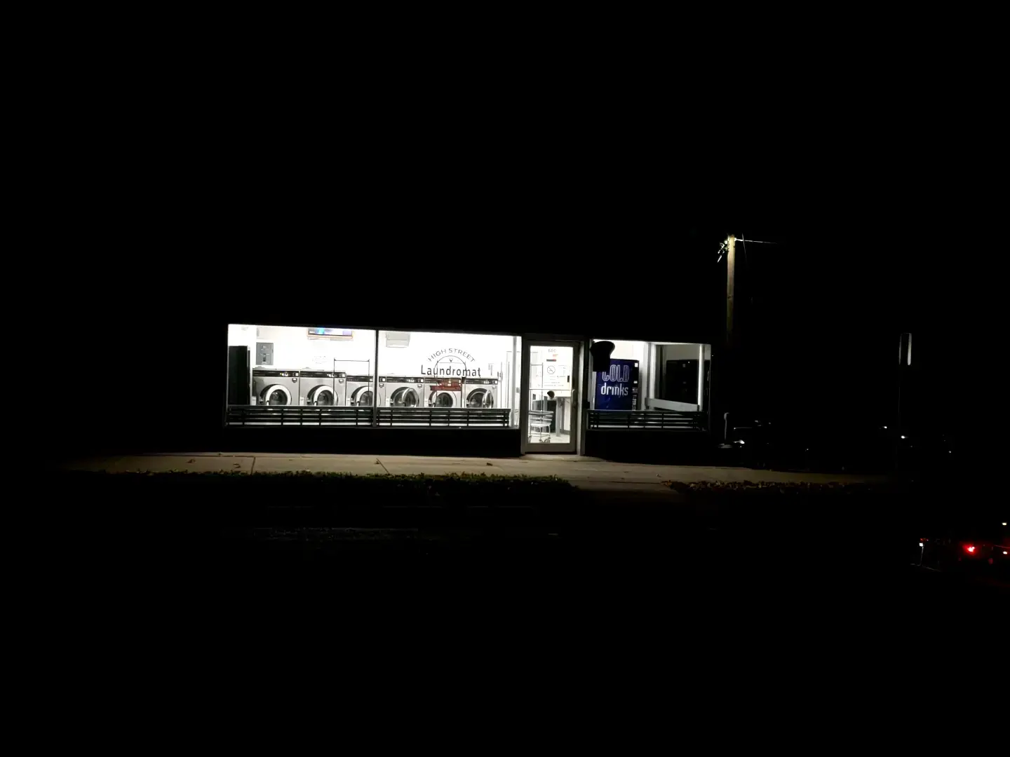 High Street Laundromat - Image 20