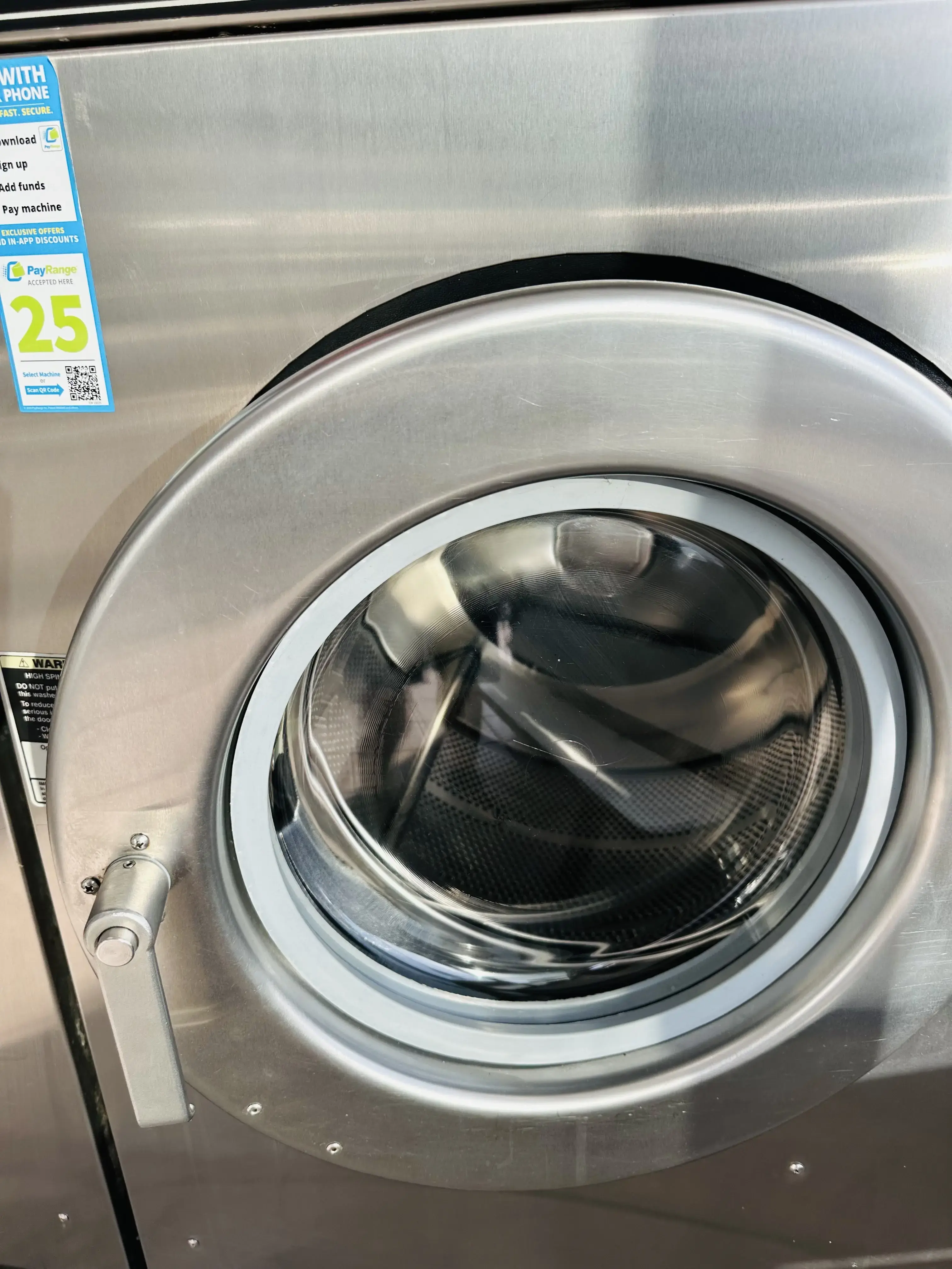 High Water Coin Laundry - Image 9