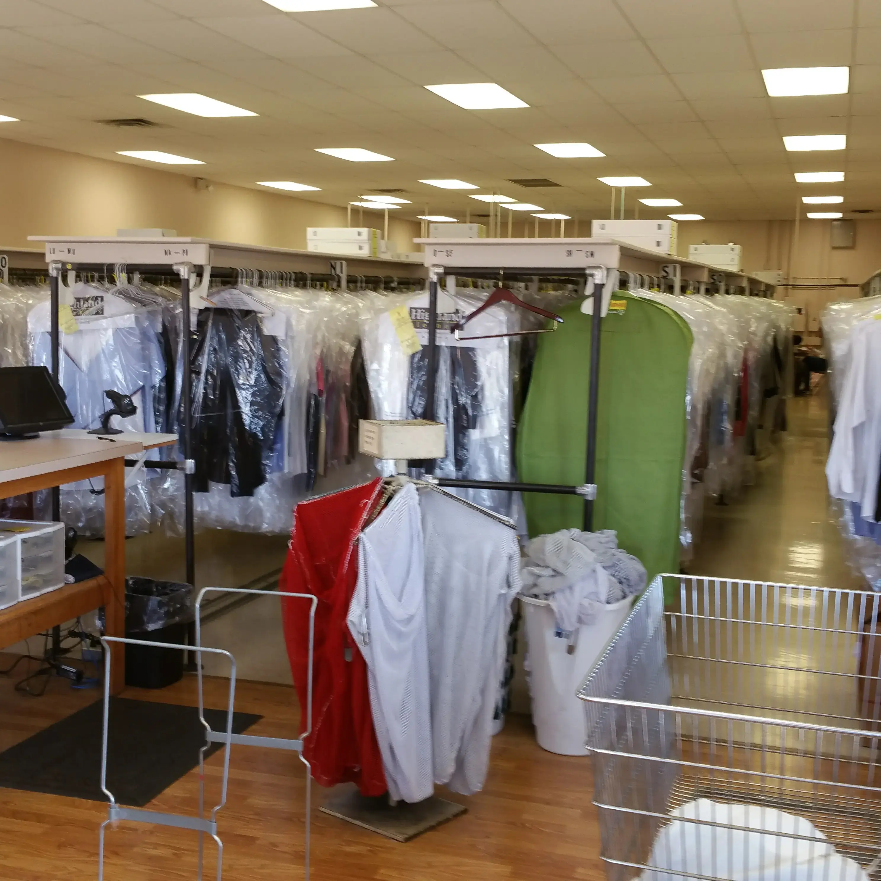 Highland Cleaners thumbnail 9