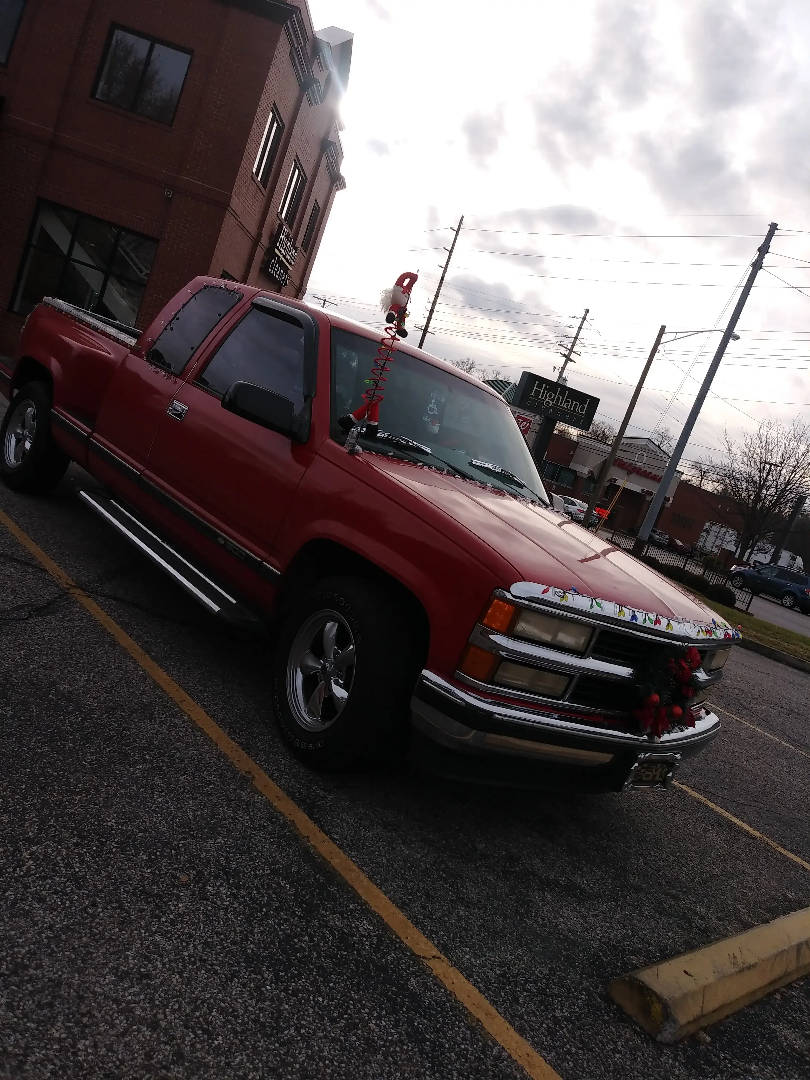 Highland Cleaners thumbnail 19